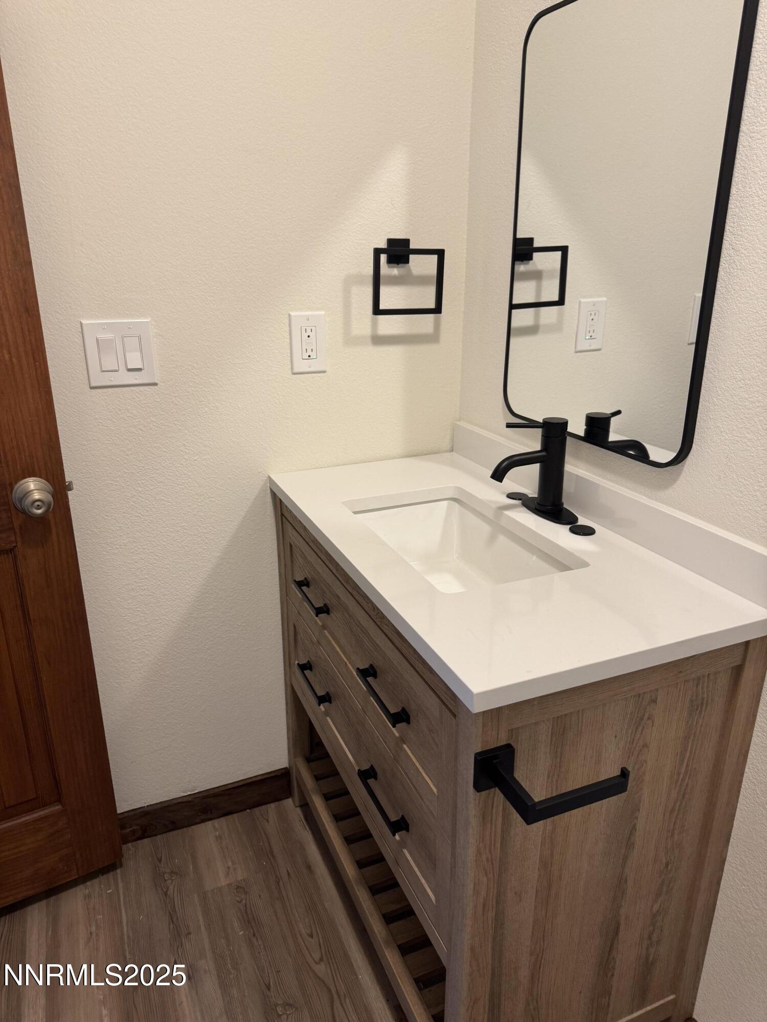 Carson City, Nevada 89706, United States, ,Residential,Pending,199985