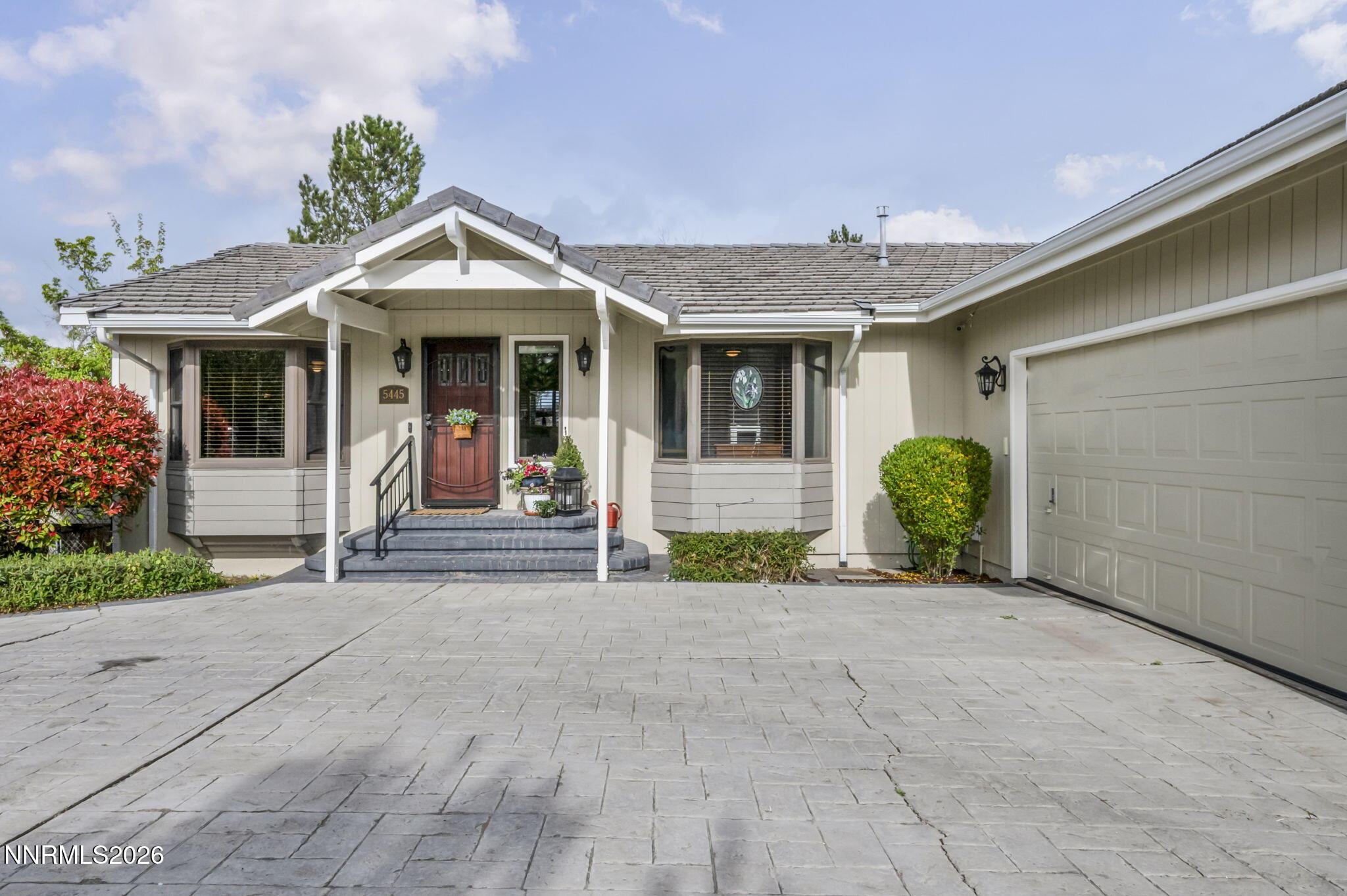 2-web-or-mls-5445-n-scarsdale-cir