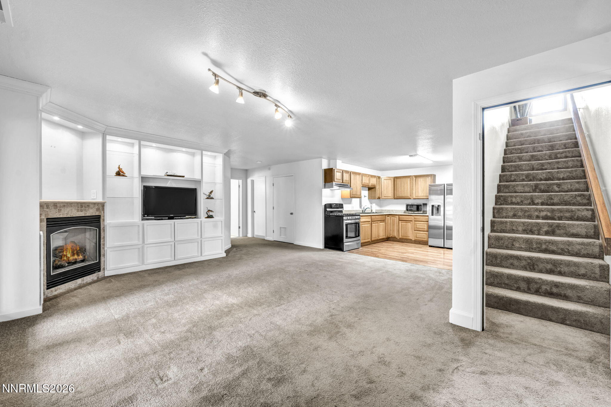 105-web-or-mls-5445-n-scarsdale-cir