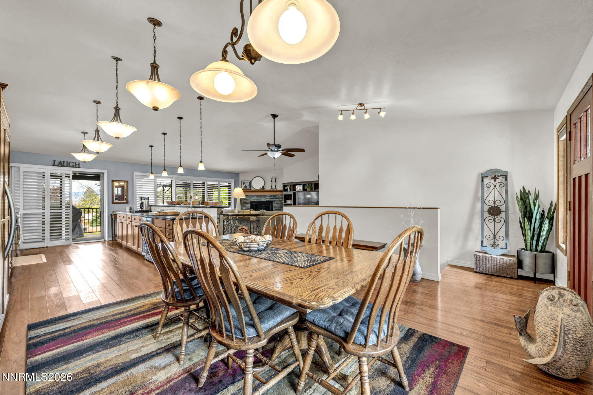 88-web-or-mls-5445-n-scarsdale-cir