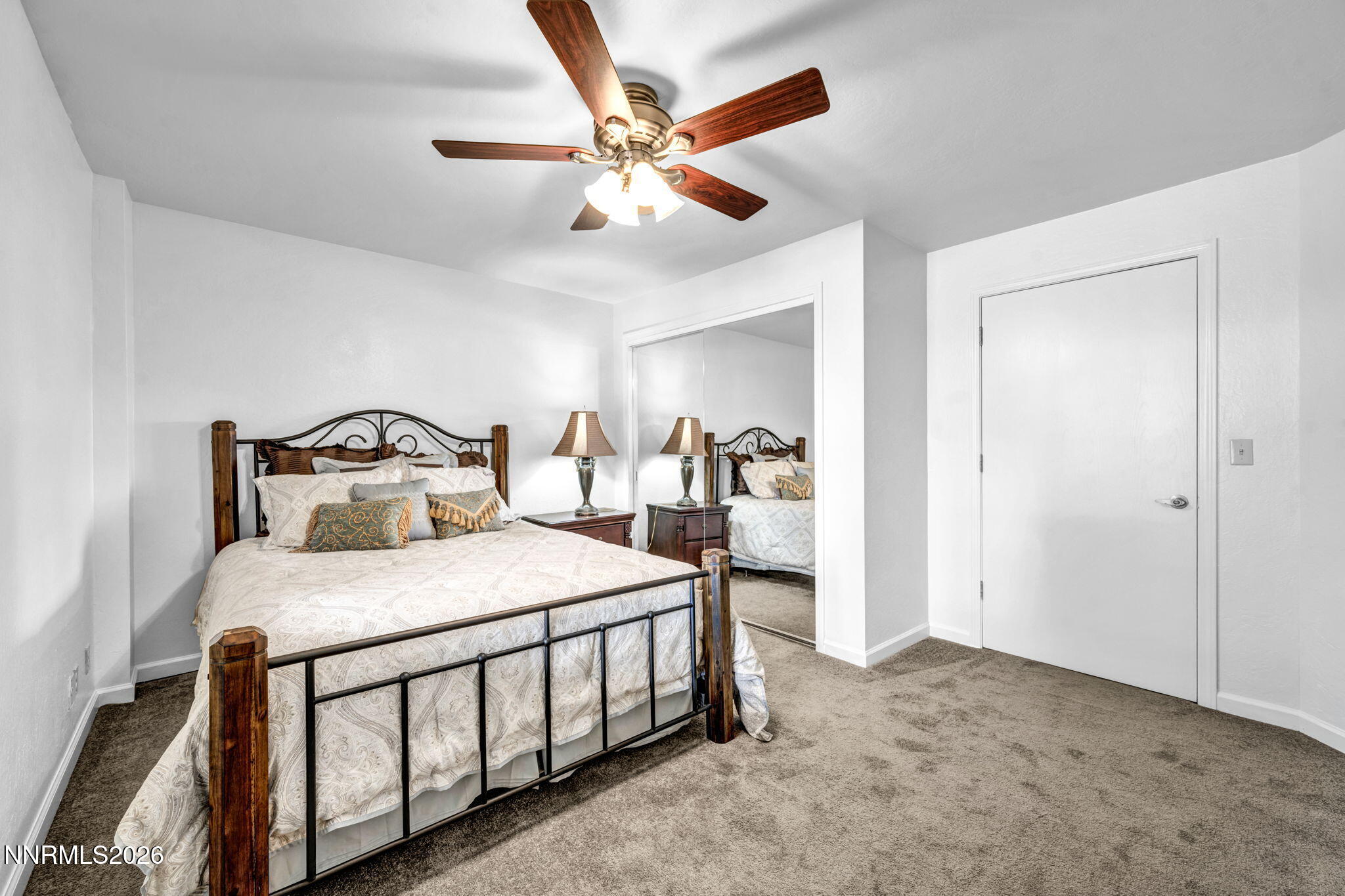 110-web-or-mls-5445-n-scarsdale-cir