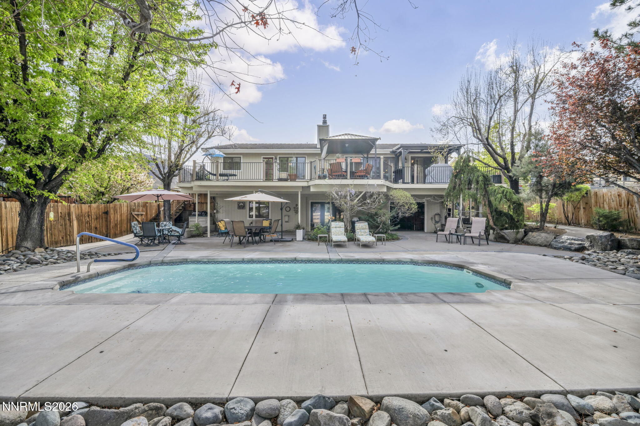 36-web-or-mls-5445-n-scarsdale-cir