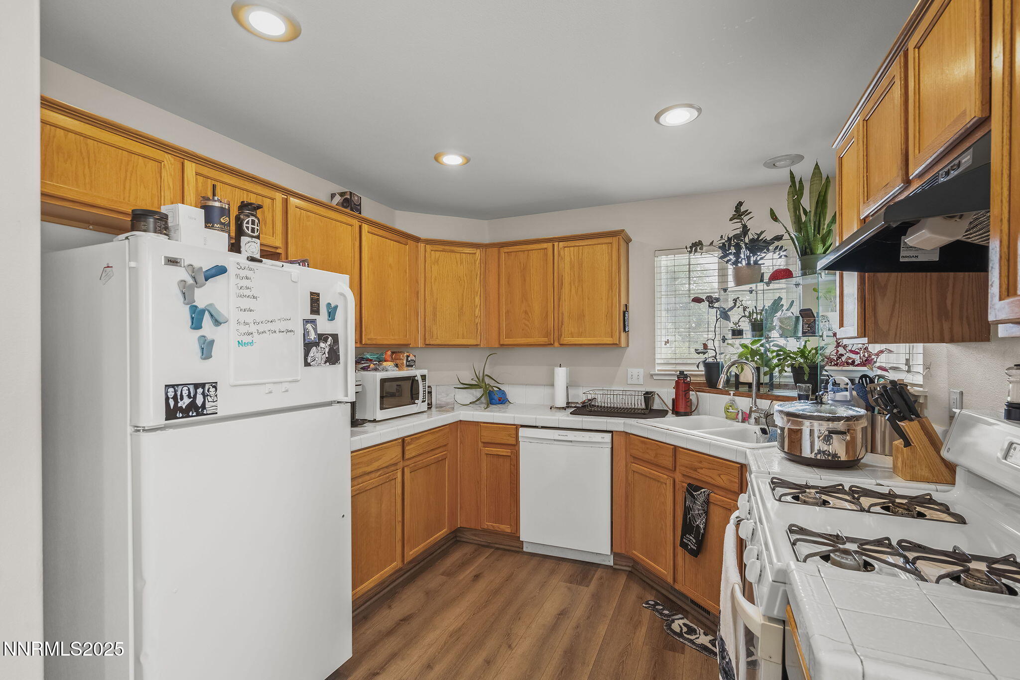 8-web-or-mls-_DSC0188