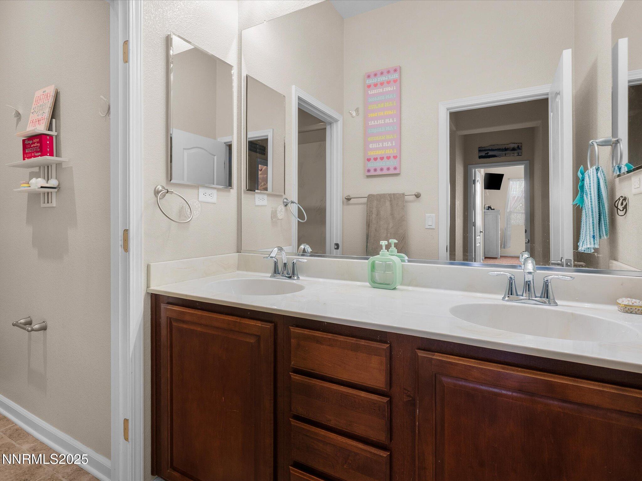 33-8720 Spearhead Way-132