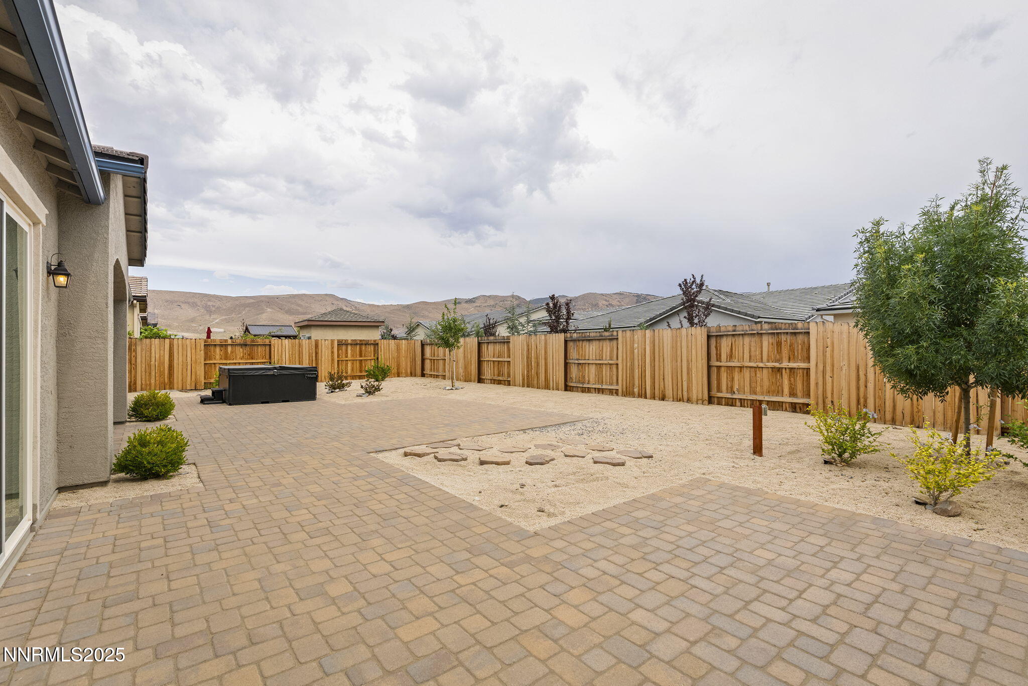 25-web-or-mls-_DSC2132