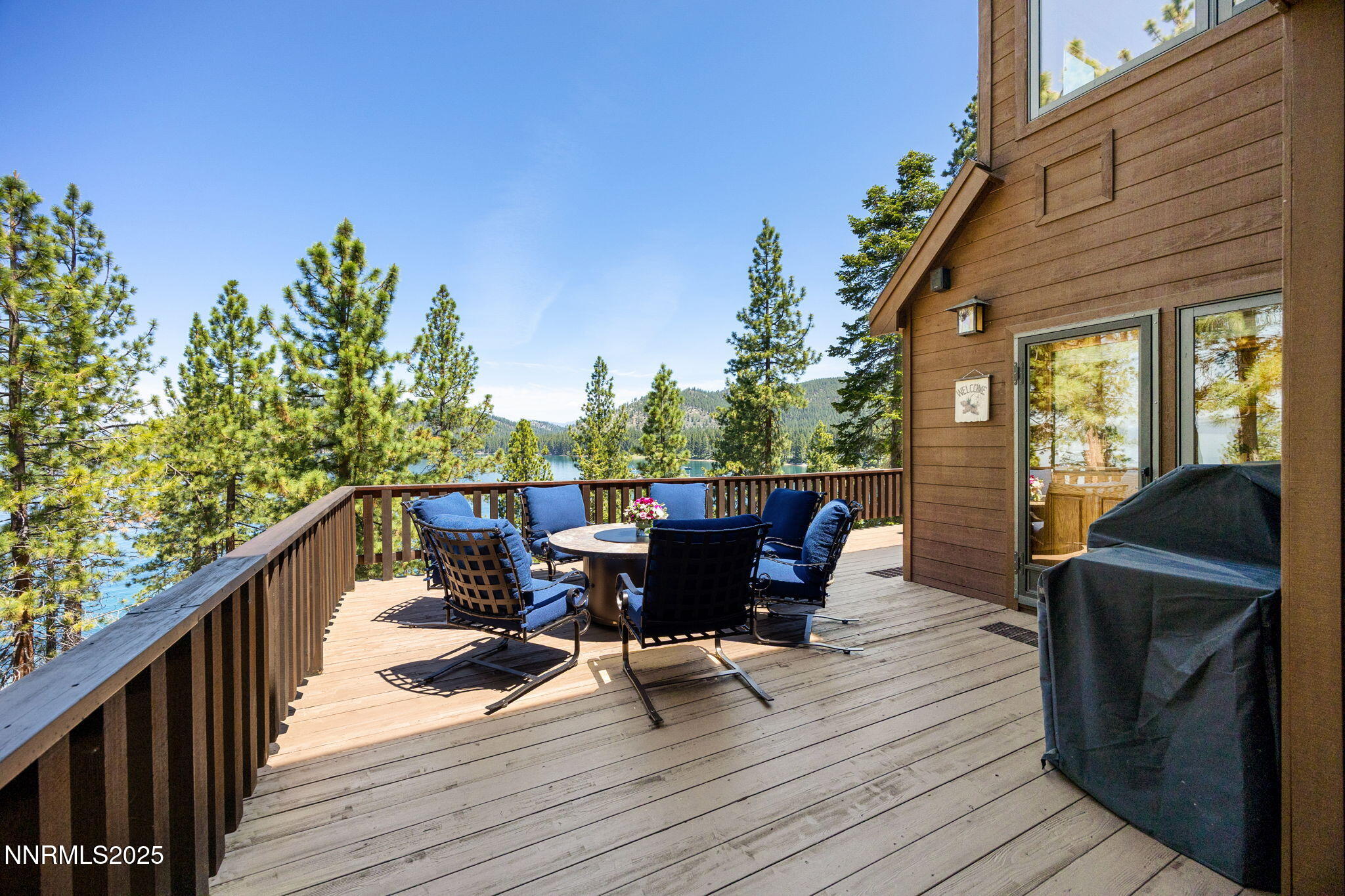 Deck with Dining Area