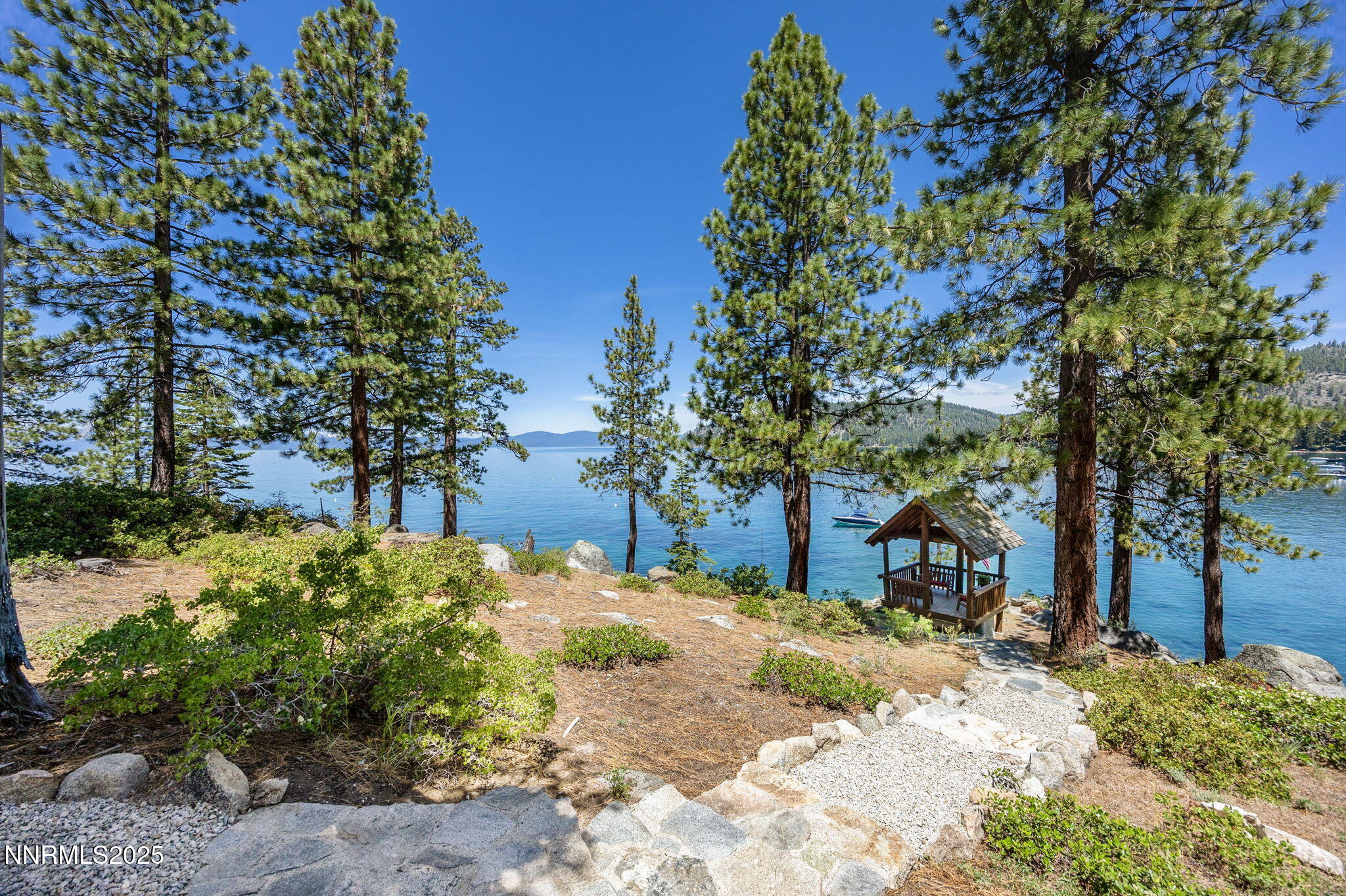 Charming Path to Pier