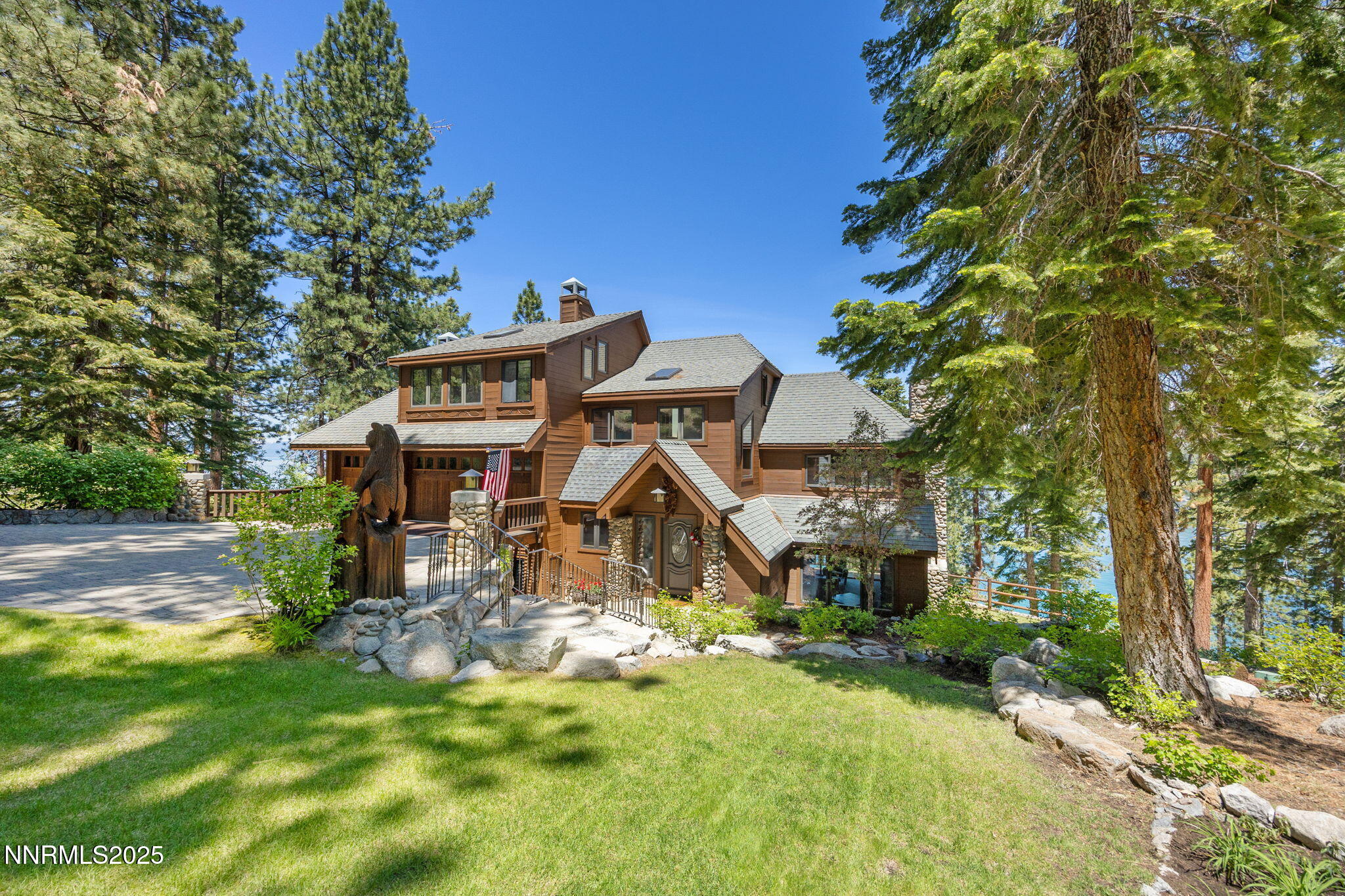 Beautifully Landscaped Front Yard