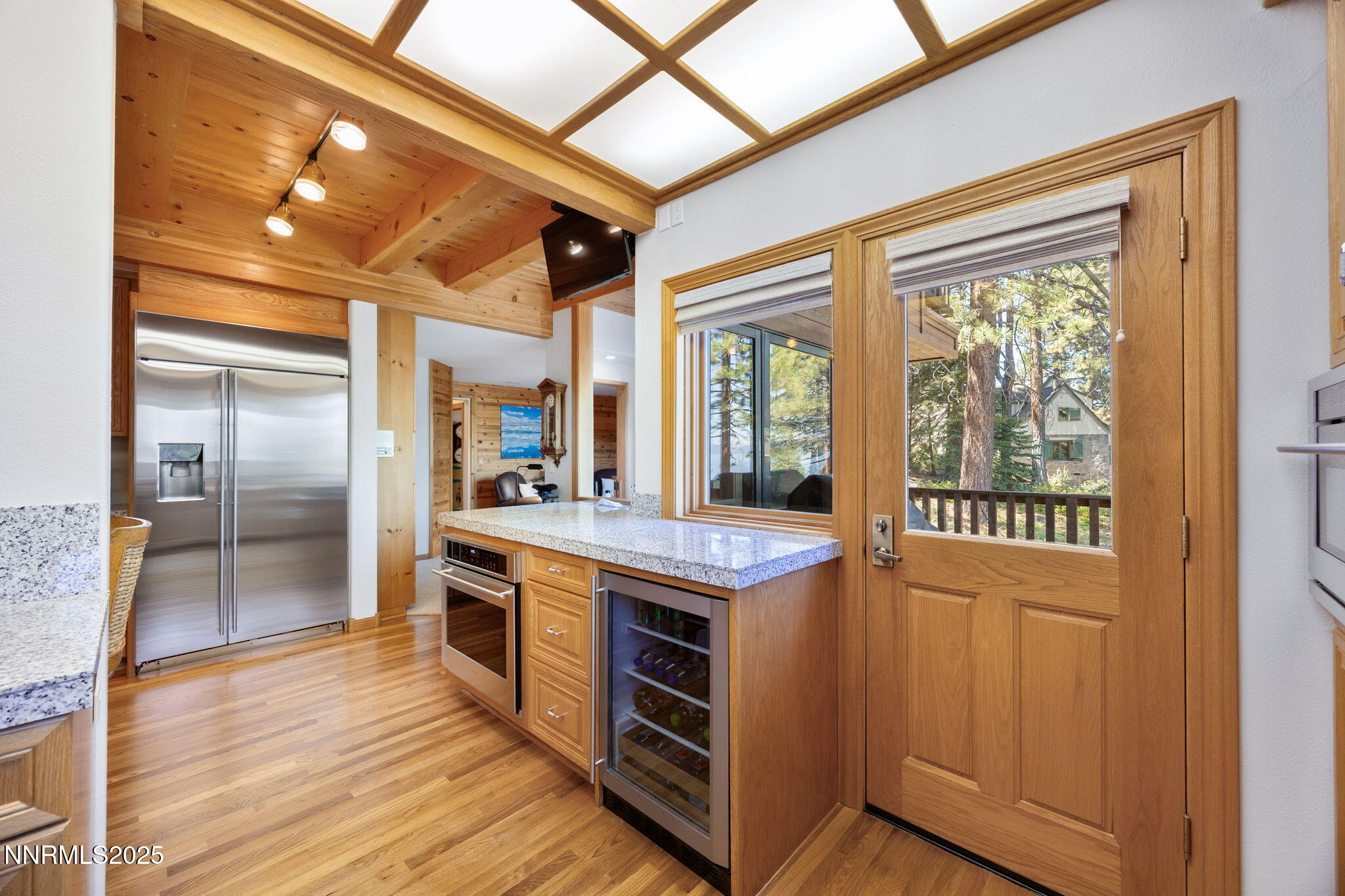 Kitchen Bar and Patio Access