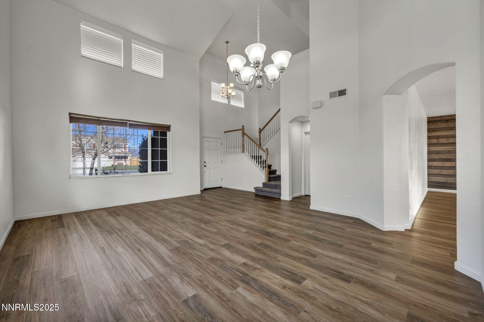 40-web-or-mls-119-red-oak-ct