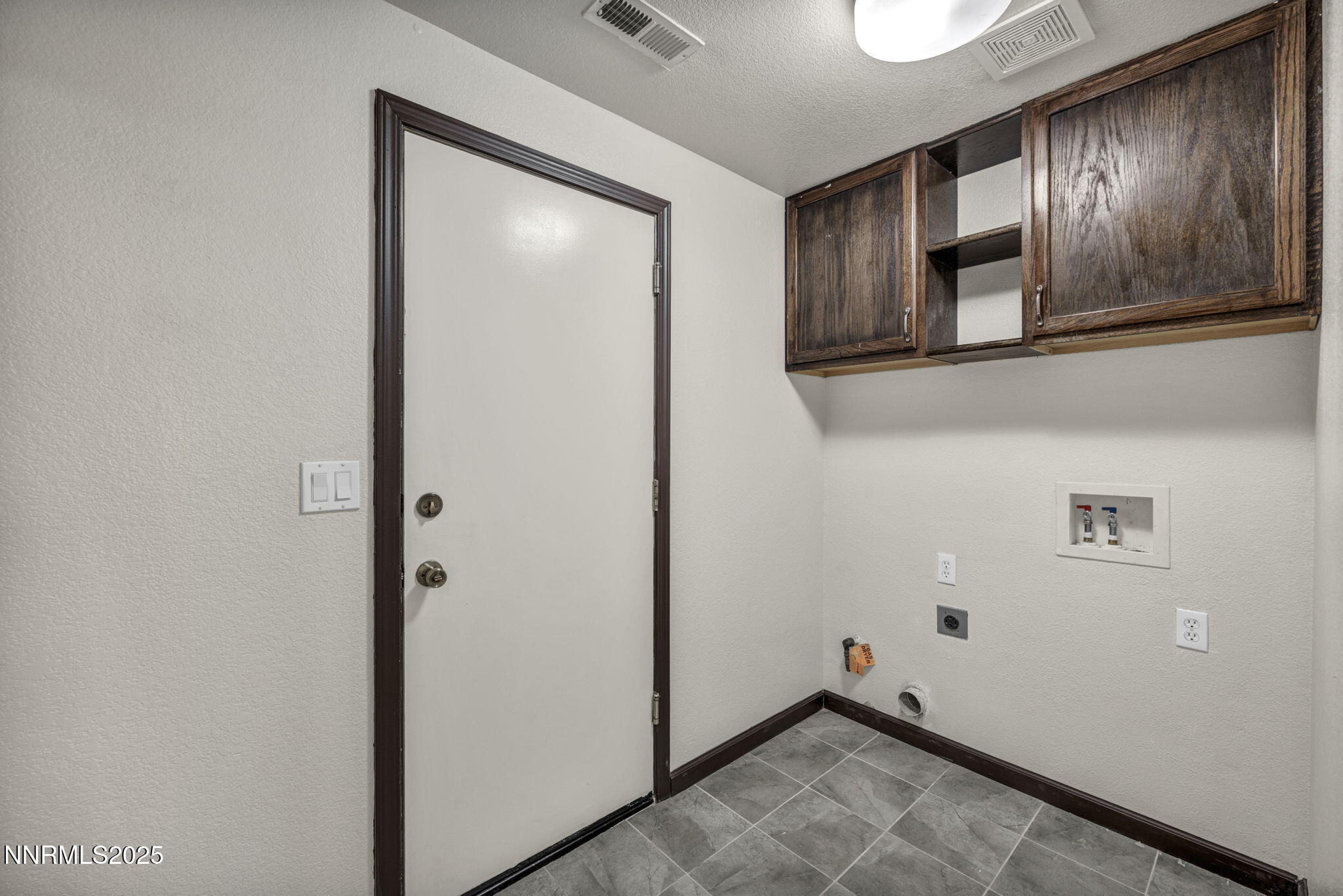 58-web-or-mls-119-red-oak-ct