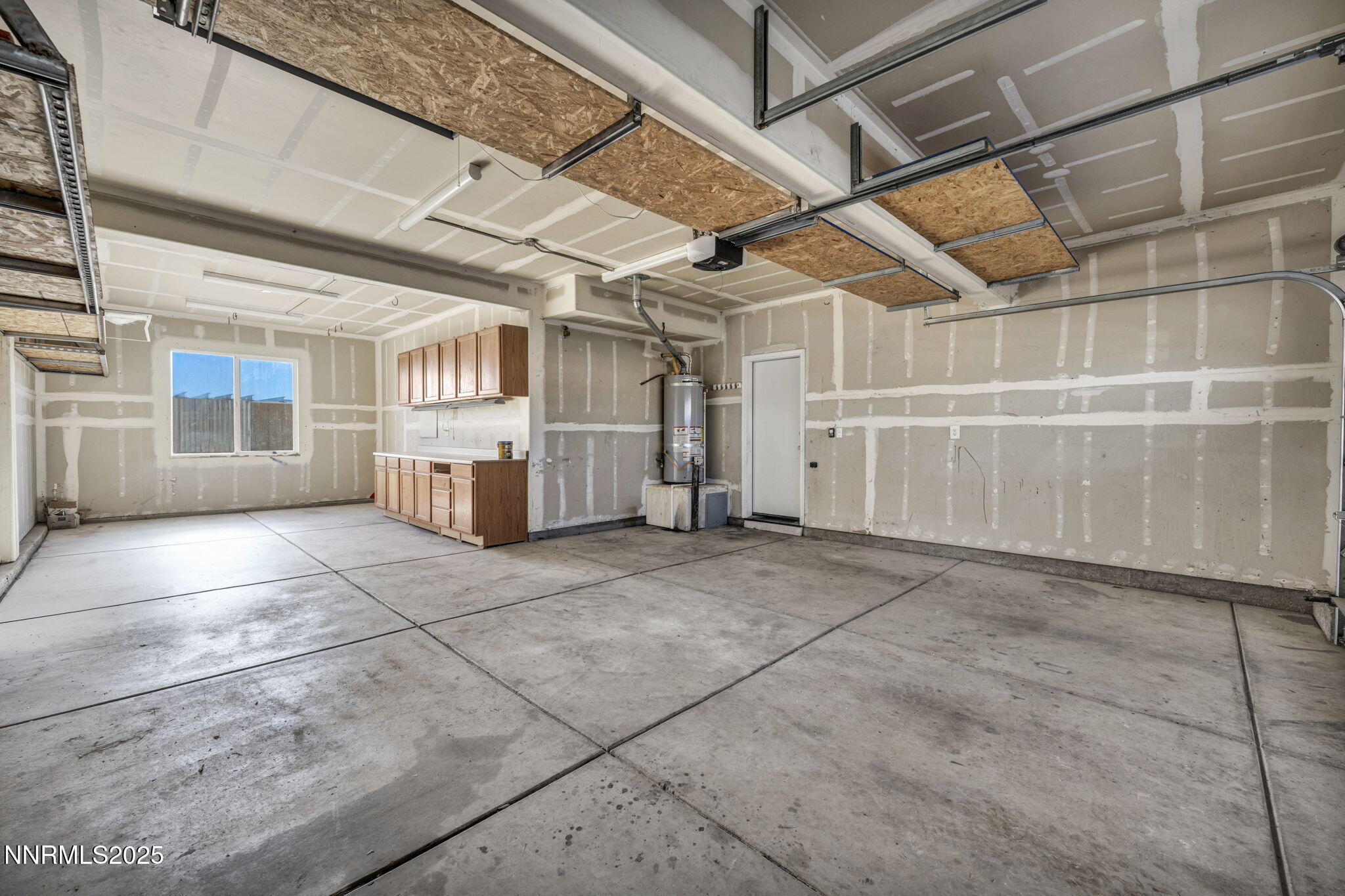 70-web-or-mls-119-red-oak-ct