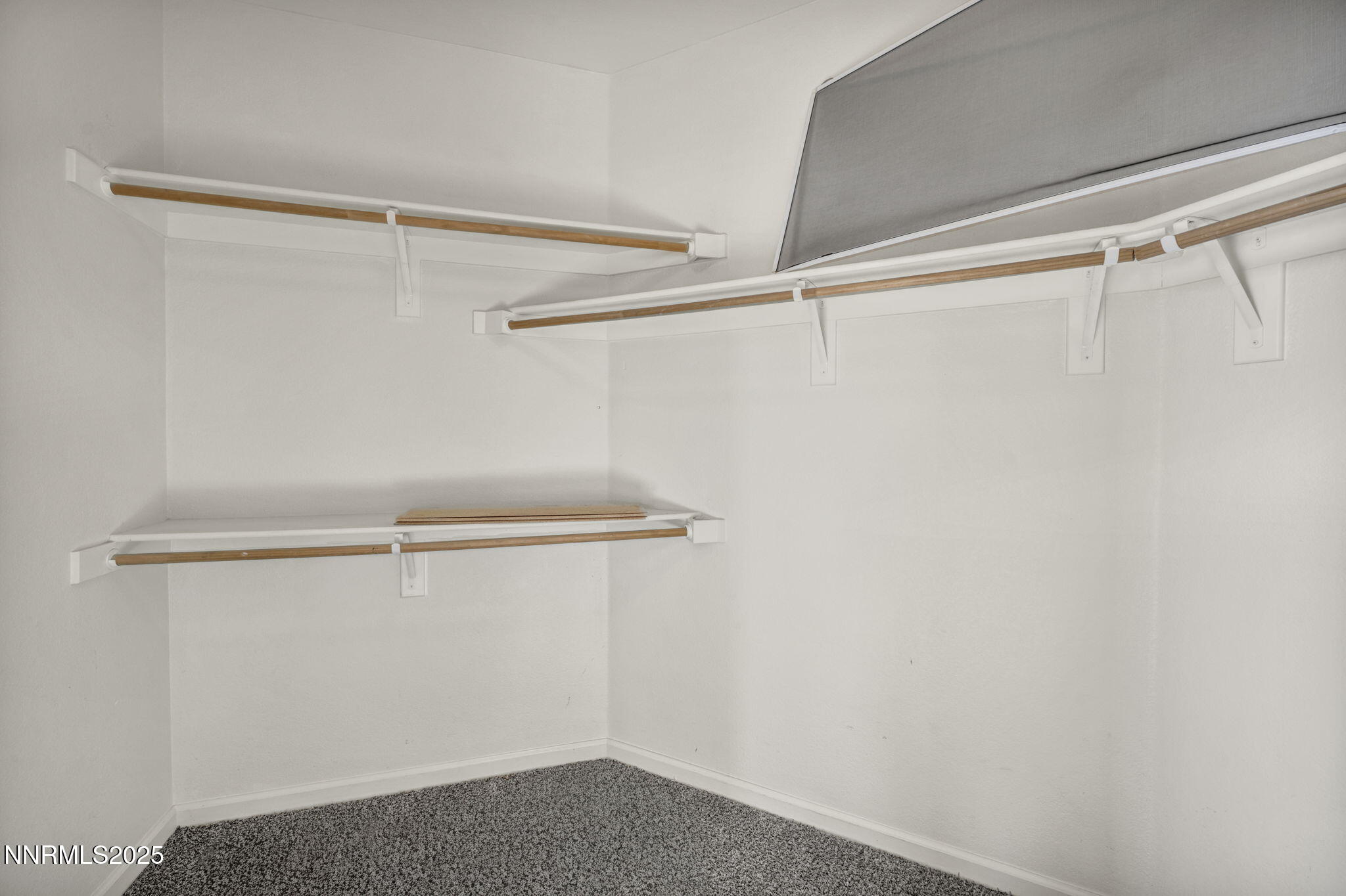 60-web-or-mls-119-red-oak-ct