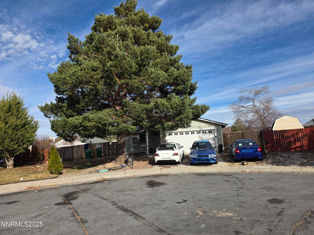 Photo of 10001 Gabro Street, Reno, NV 89506 (MLS # 250059147)
