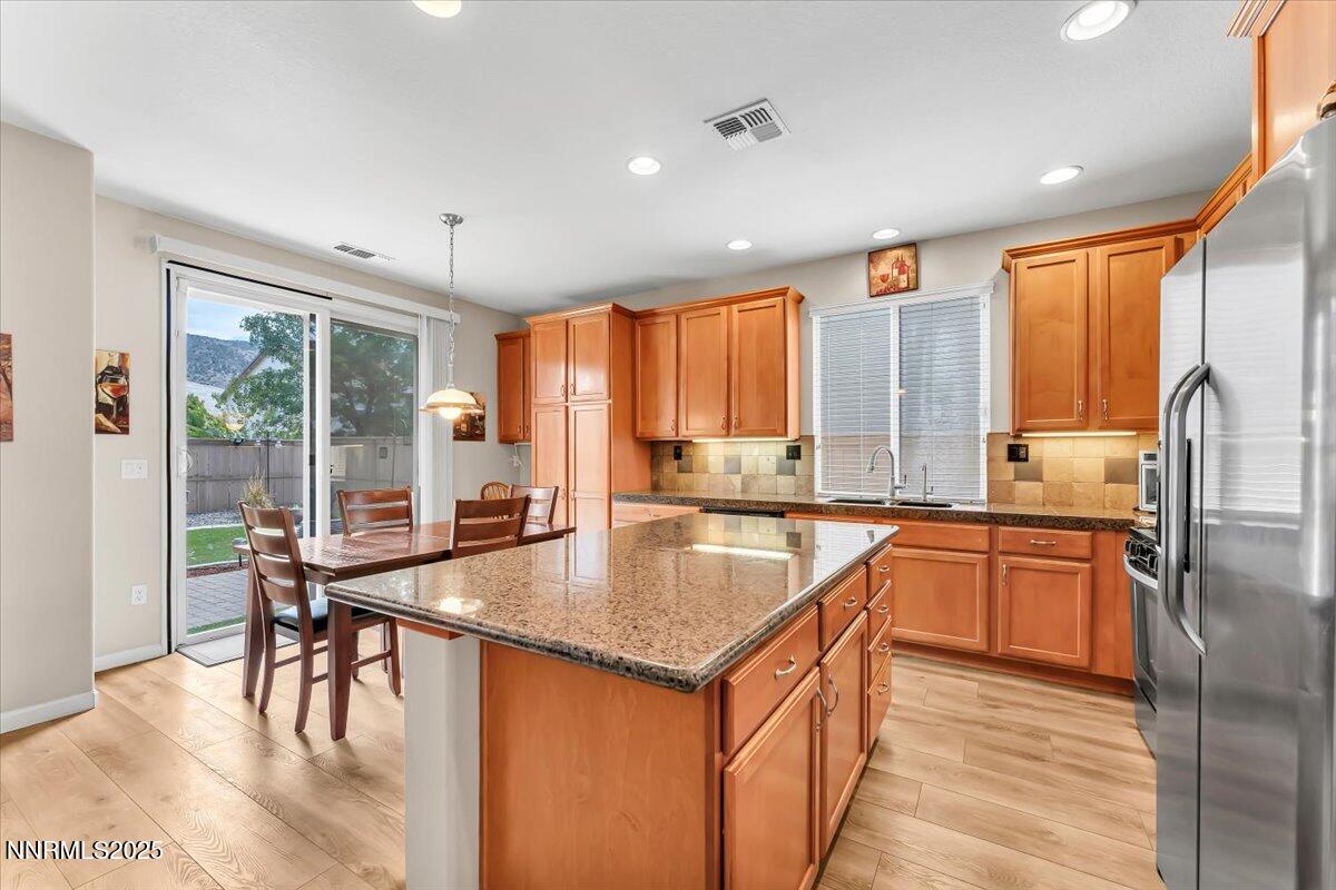 16-10650 Cedar Bend Ct Reno NV 89521 (16