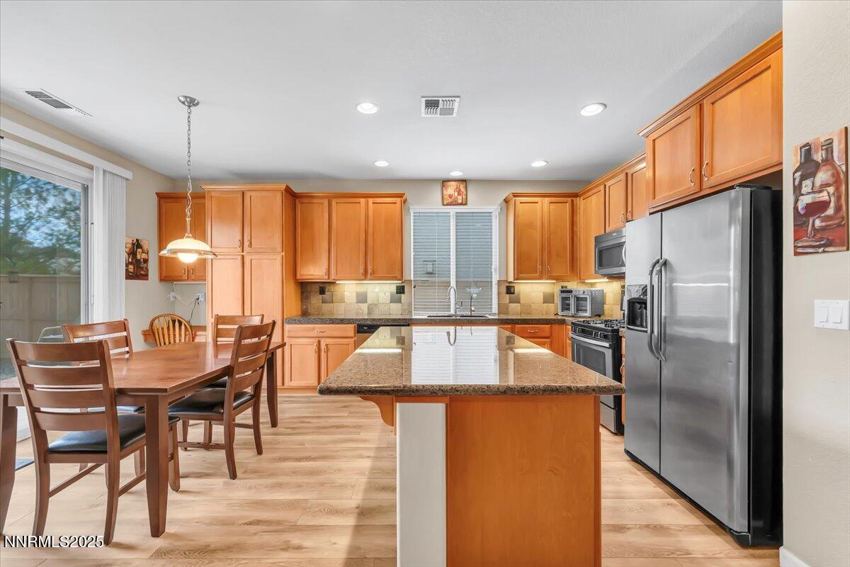 17-10650 Cedar Bend Ct Reno NV 89521 (17