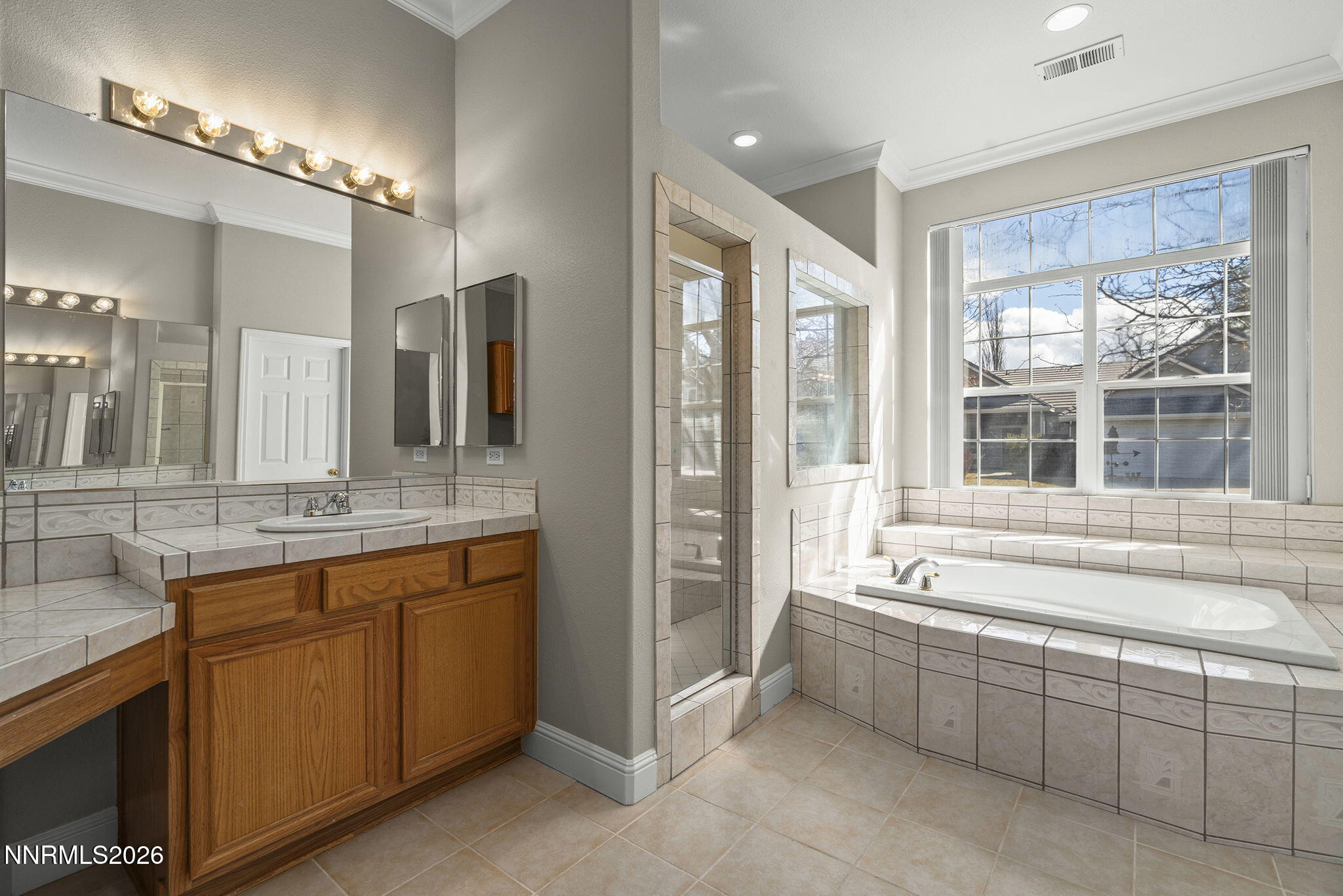 19-web-or-mls-_DSC2175