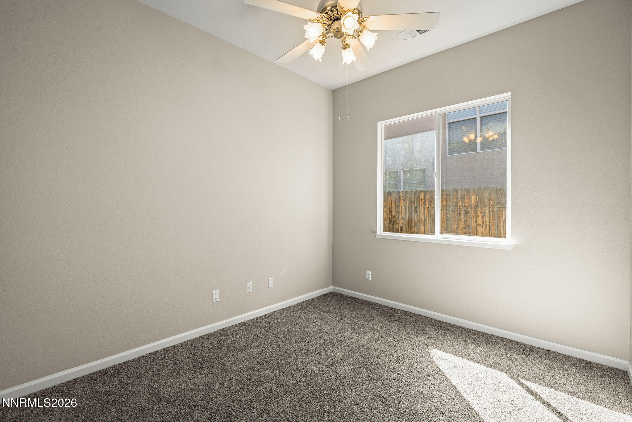 21-web-or-mls-_DSC2195