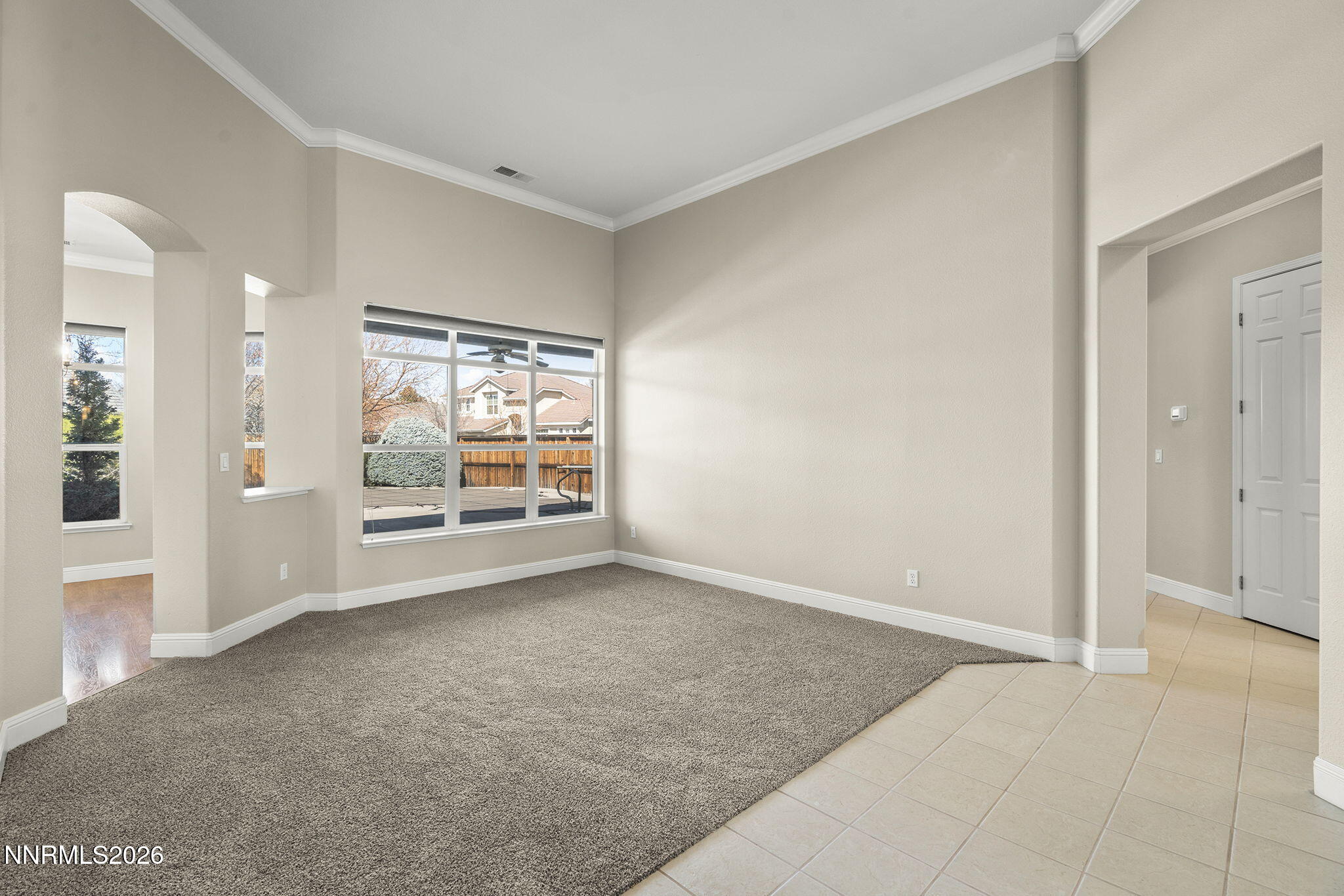 8-web-or-mls-_DSC2150