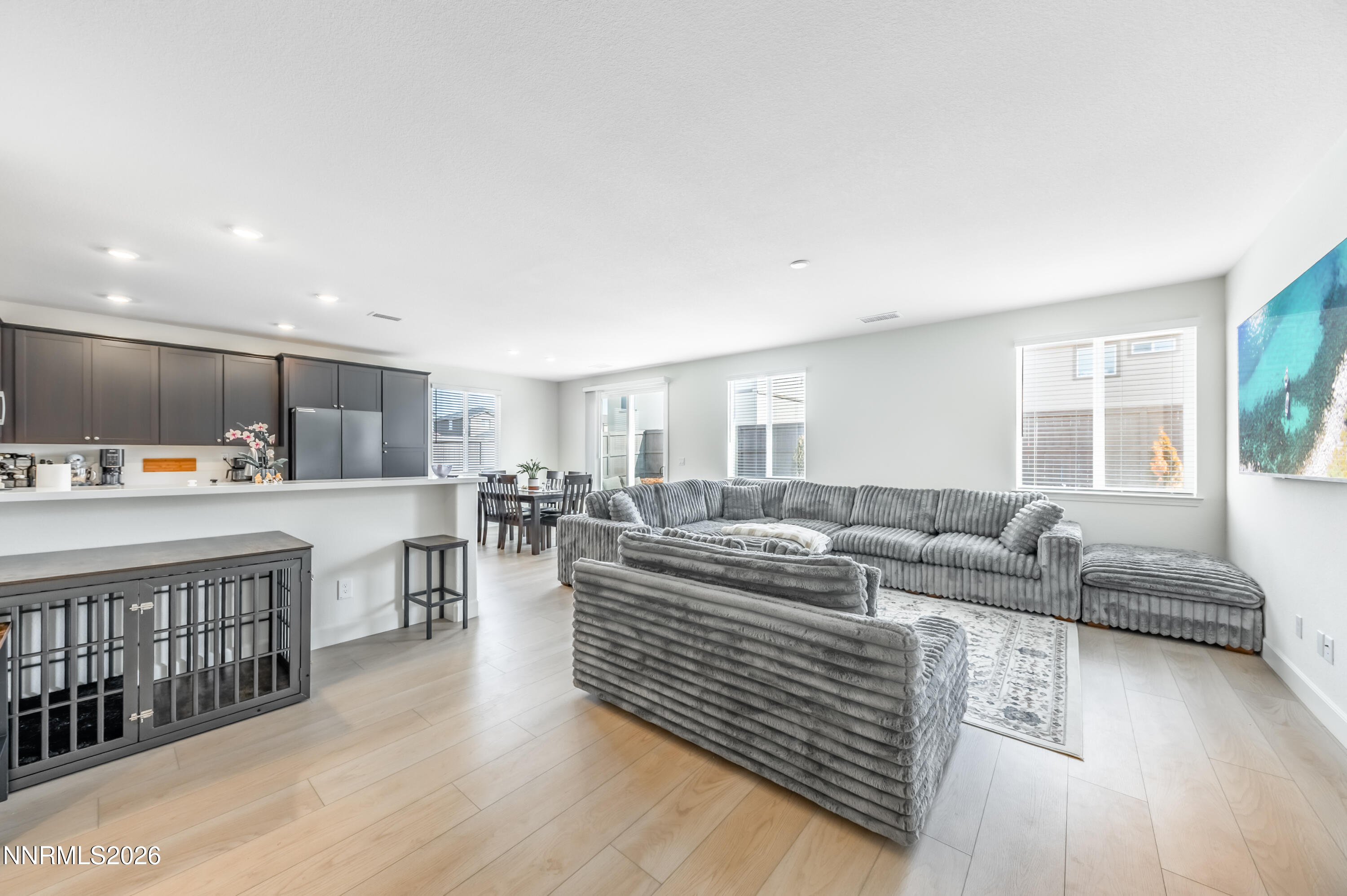 7184 Alamere Falls Way