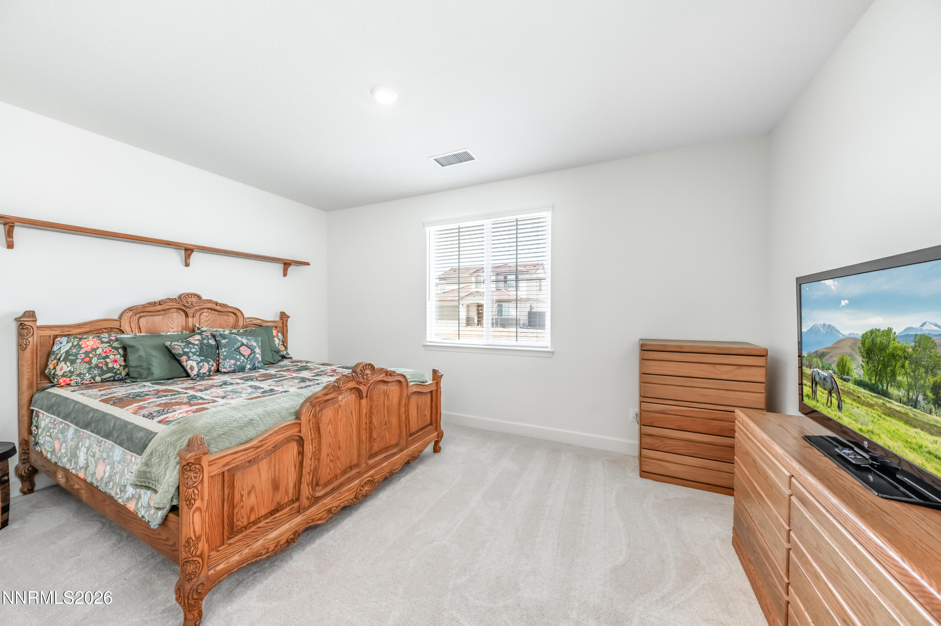 7184 Alamere Falls Way