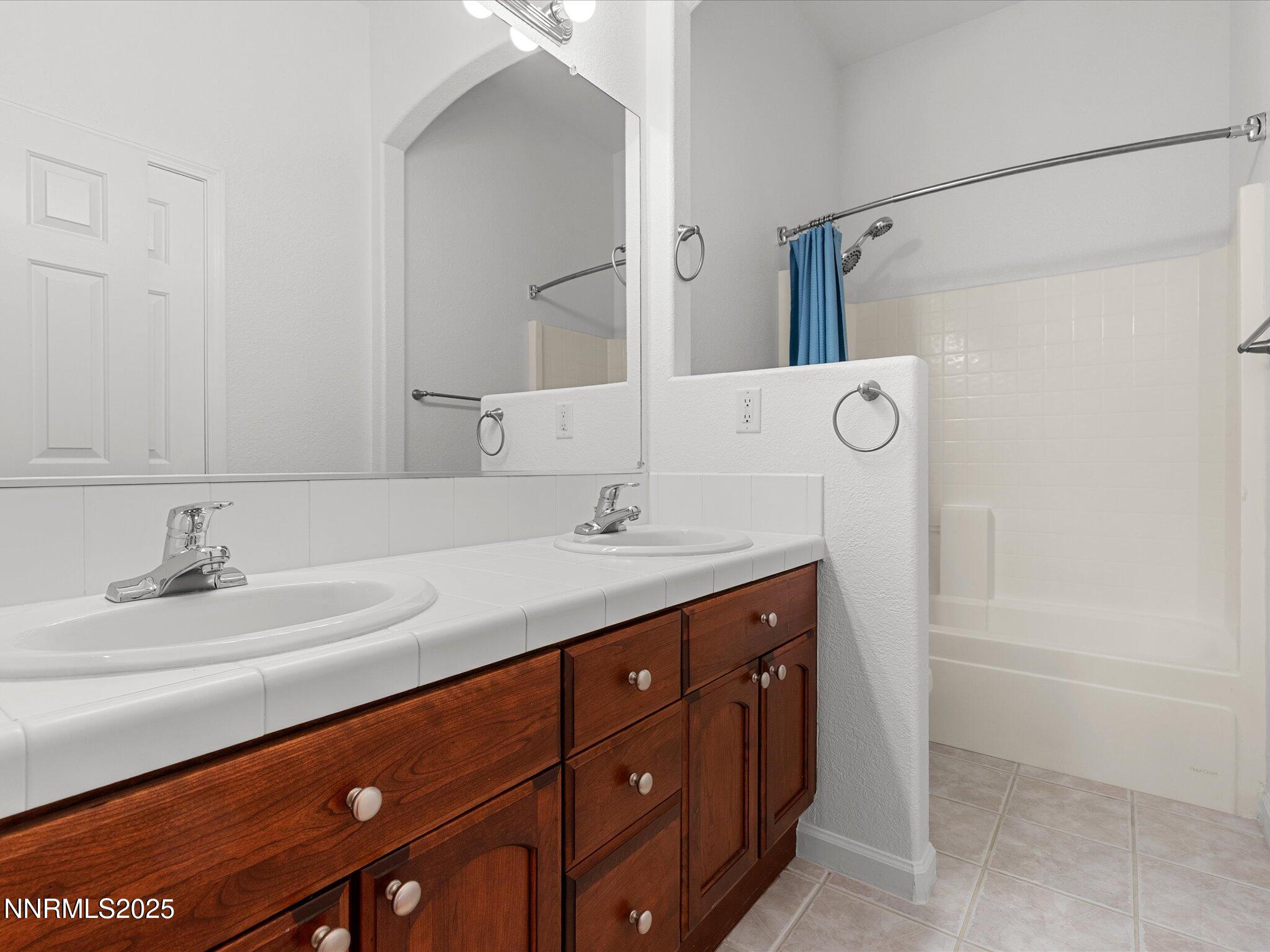 36-1300 S Fox Glen Ct-135