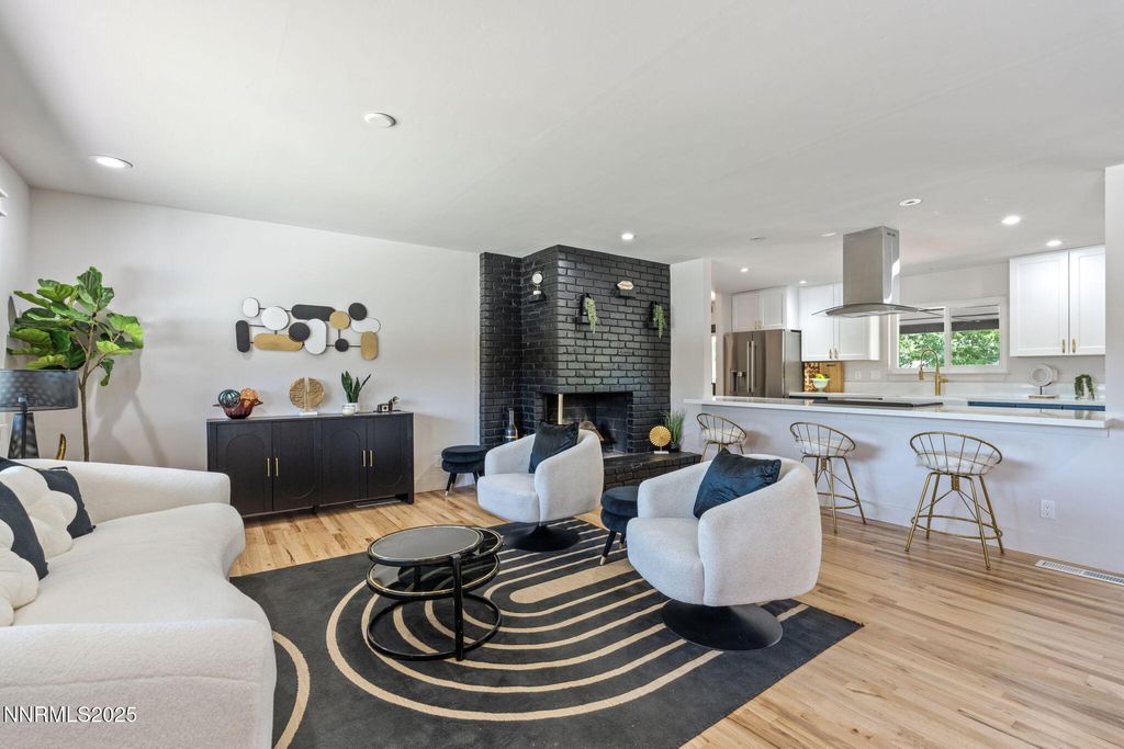 Photo of 395 Chevy Chase Street, Reno, NV 89509 (MLS # 250001092)