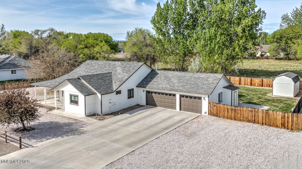 Photo of 1066 Sarah Belle Lane, Fallon, NV 89406 (MLS # 260004334)