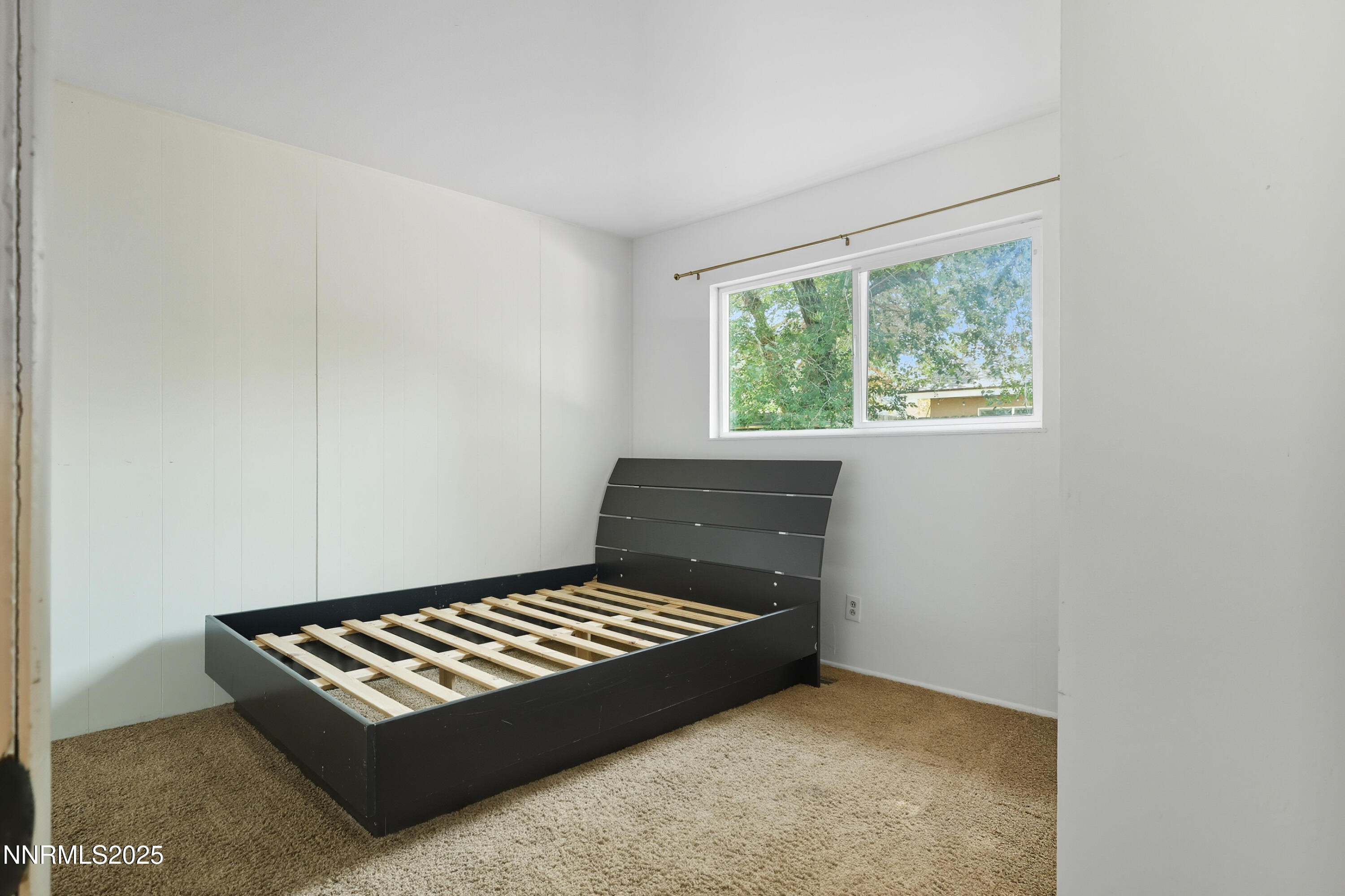 2025-09-14%2017.59.41