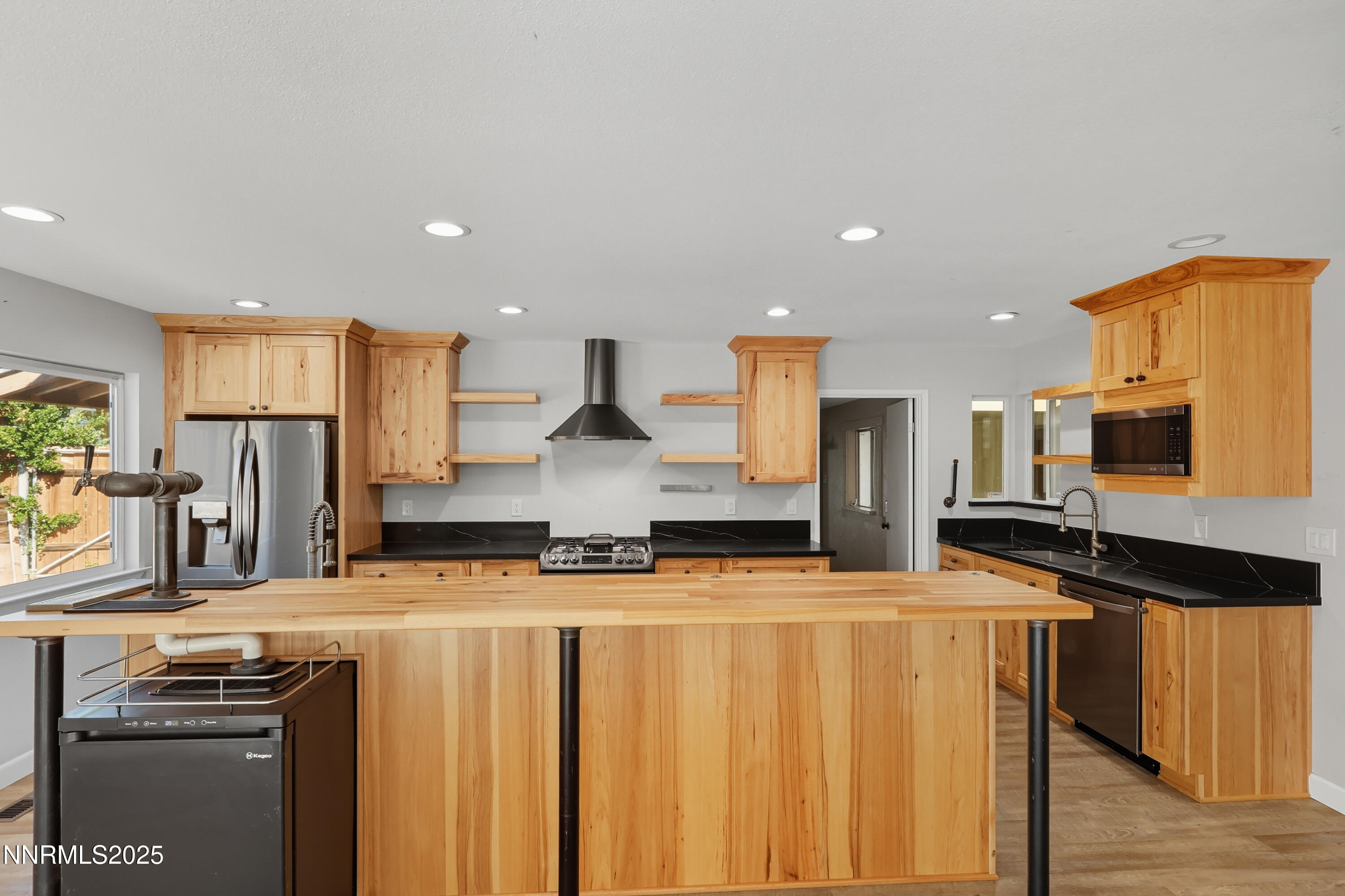 2025-09-14%2018.03.07