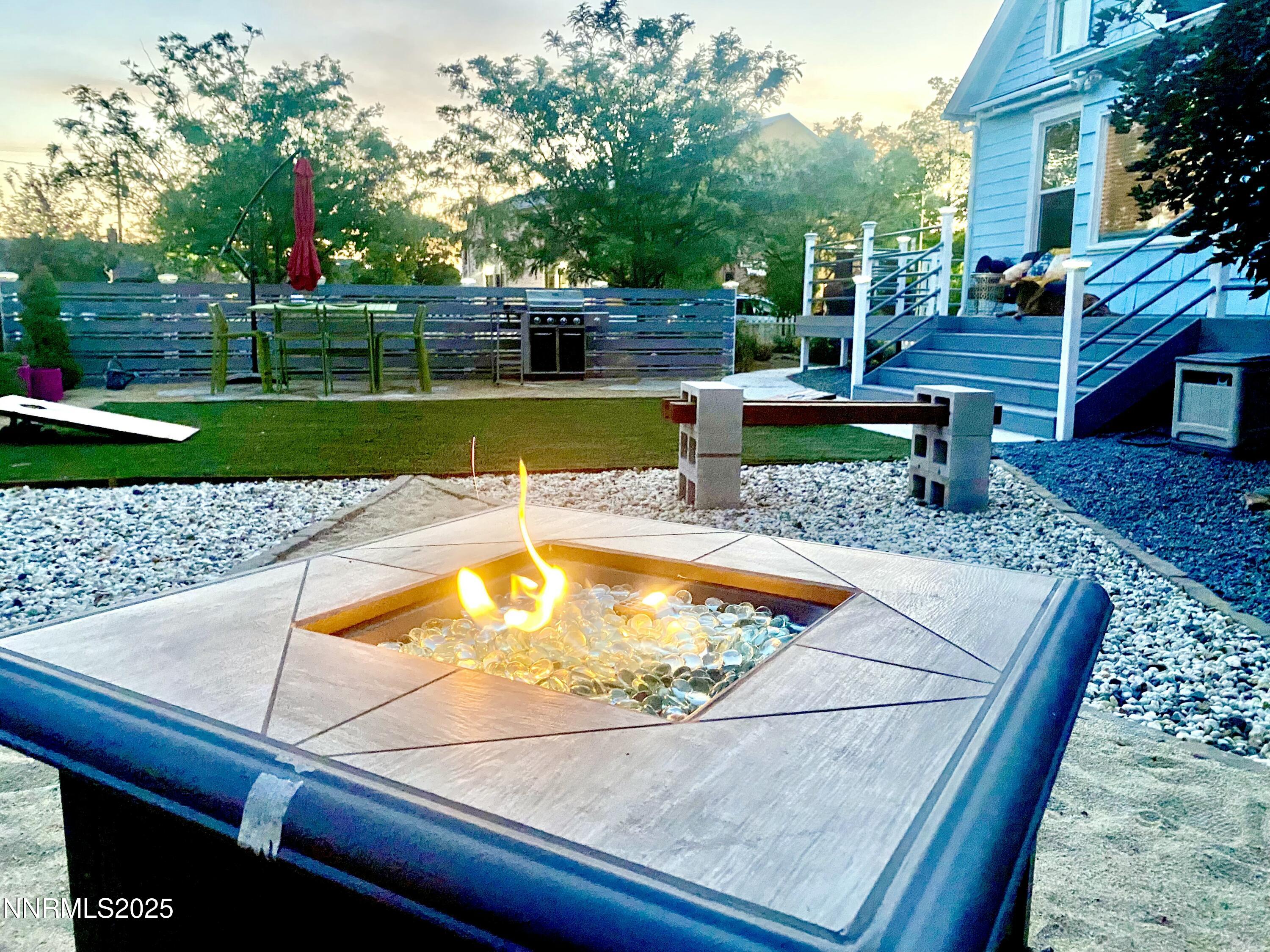 Backyard Fire Pit