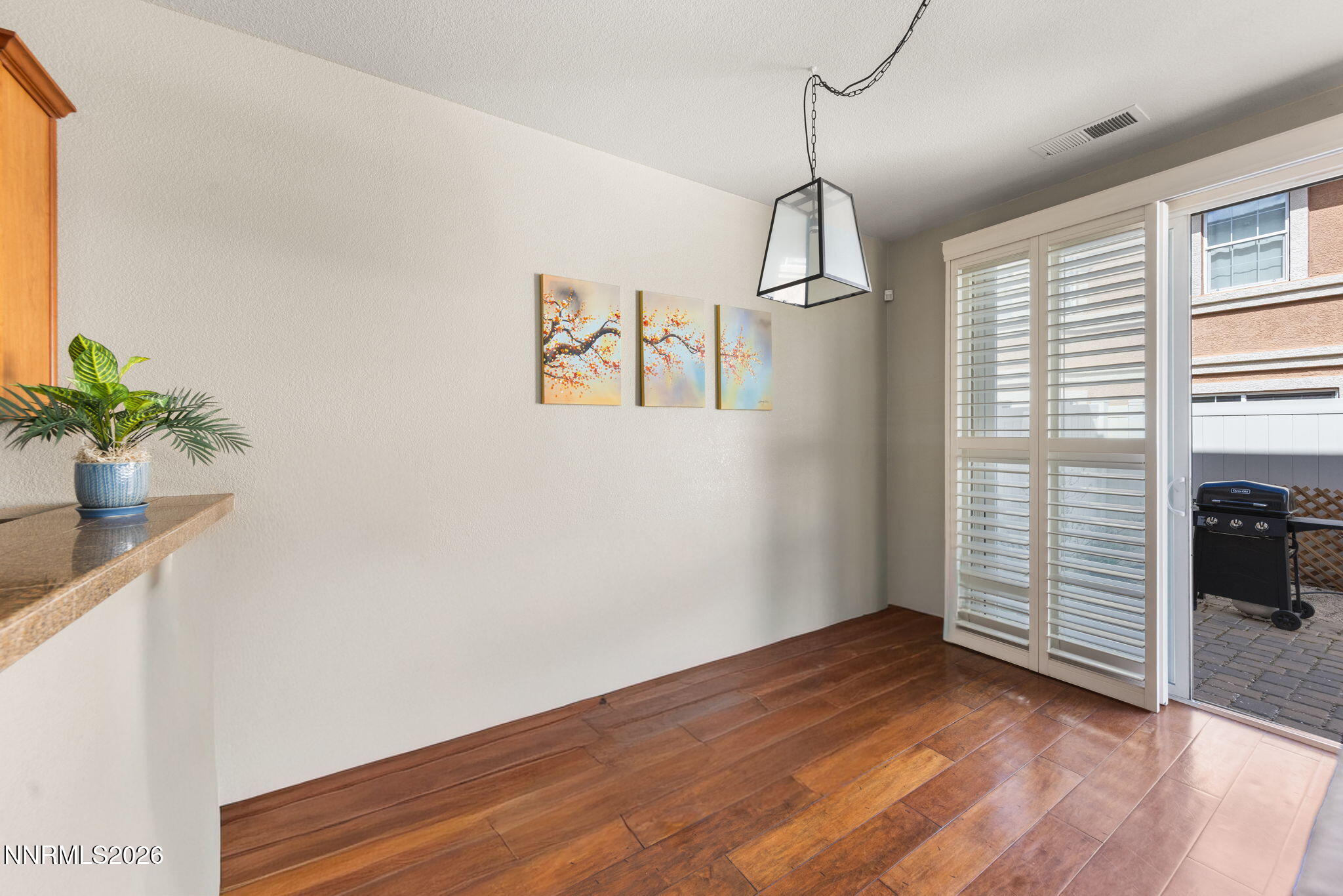 8-web-or-mls-1813 Stetson-008