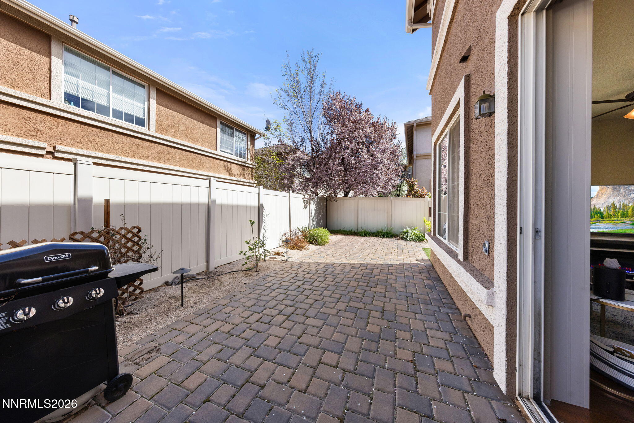 10-web-or-mls-1813 Stetson-010