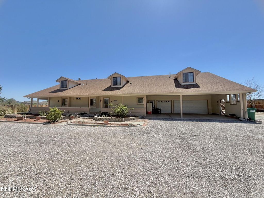 Photo of 765 Hunter Park Way, Fallon, NV 89406 (MLS # 260005959)