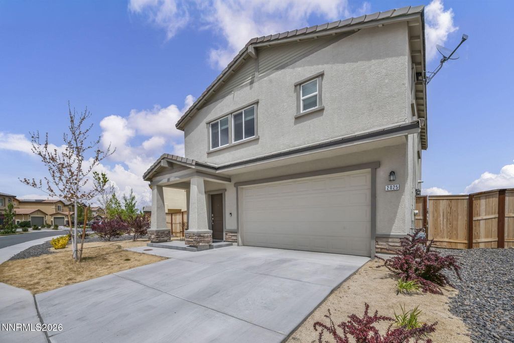 Photo of 2025 Painted Sky Way, Sun Valley, NV 89433 (MLS # 260005184)