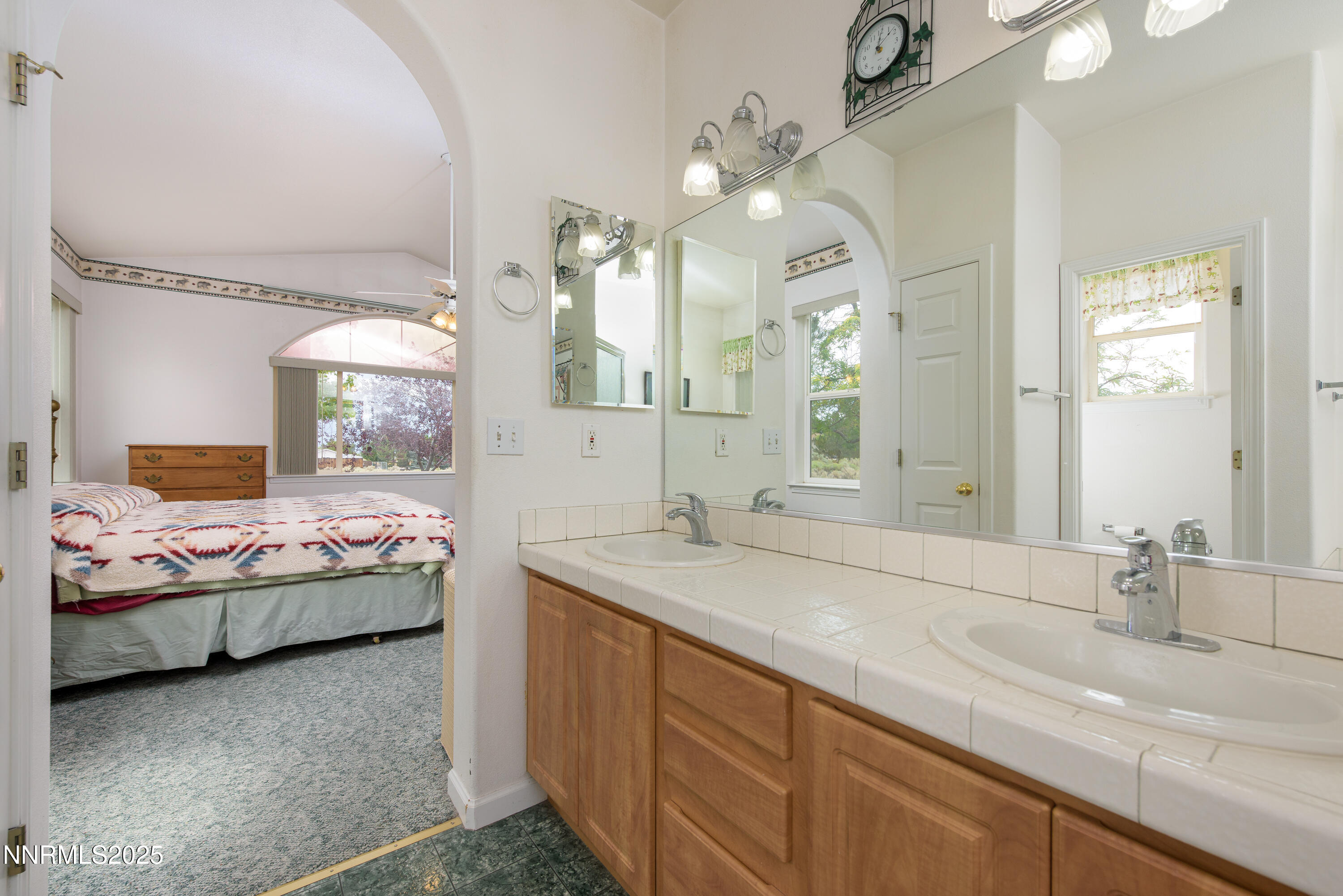 1421 Brentwood Ct-45