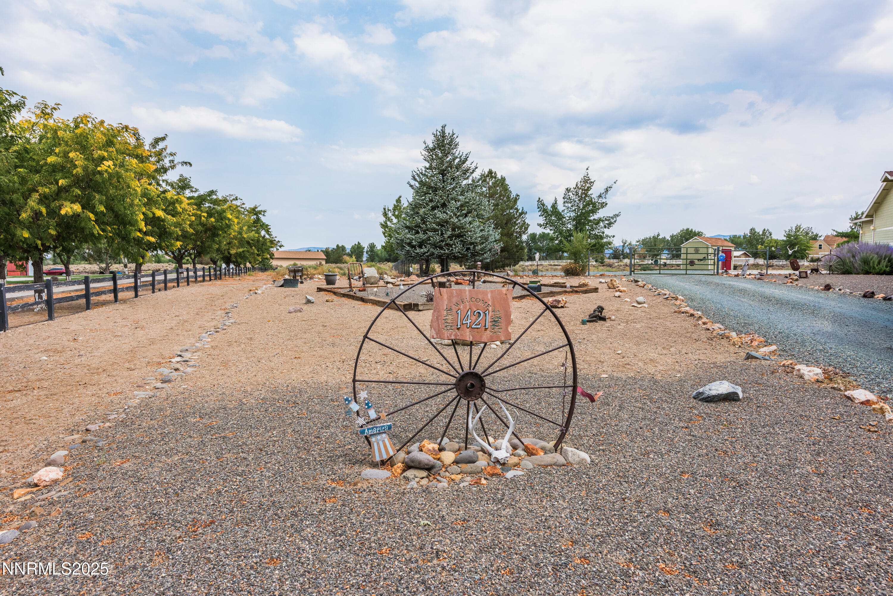 1421 Brentwood Ct-14