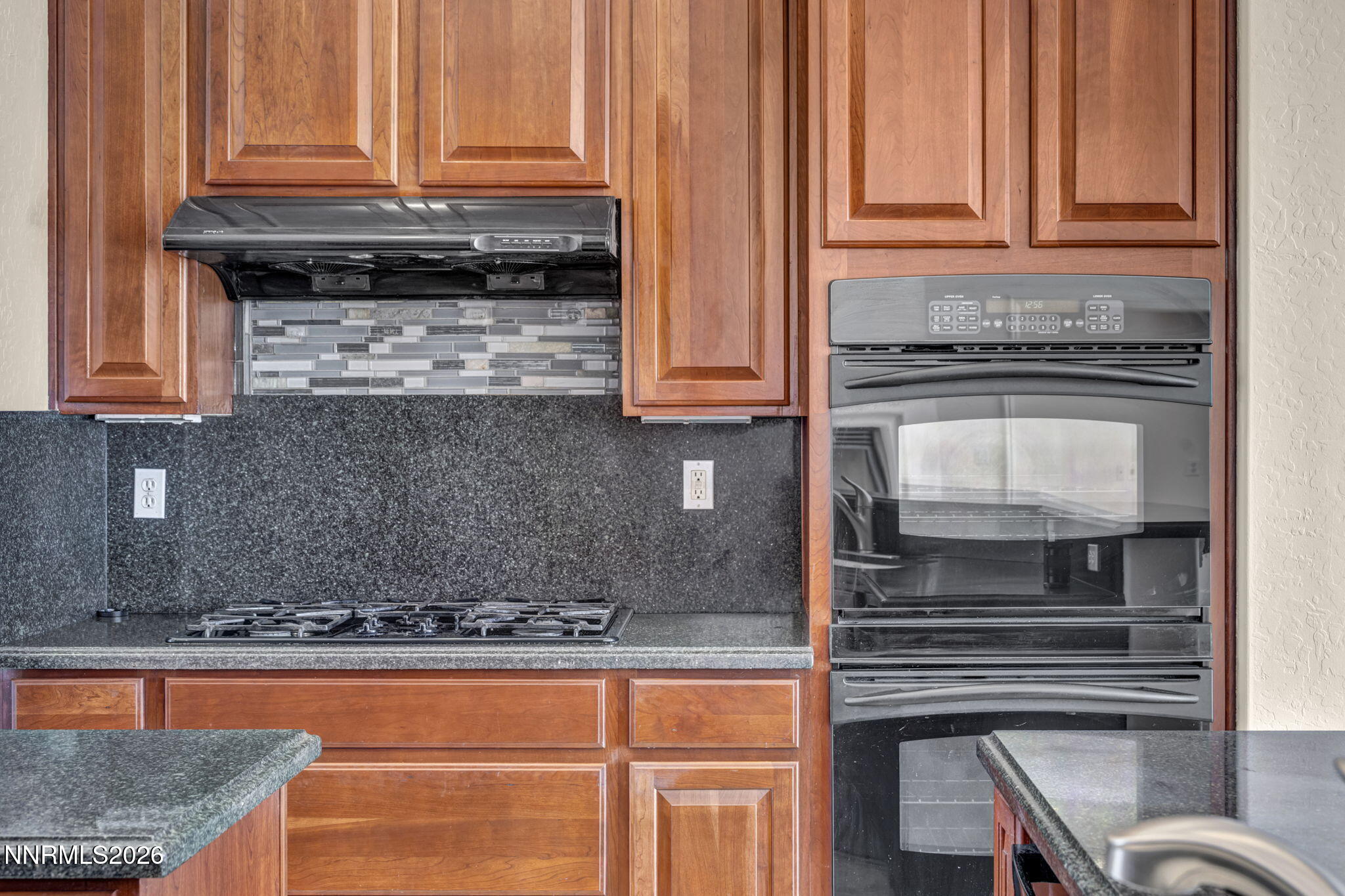 Oven