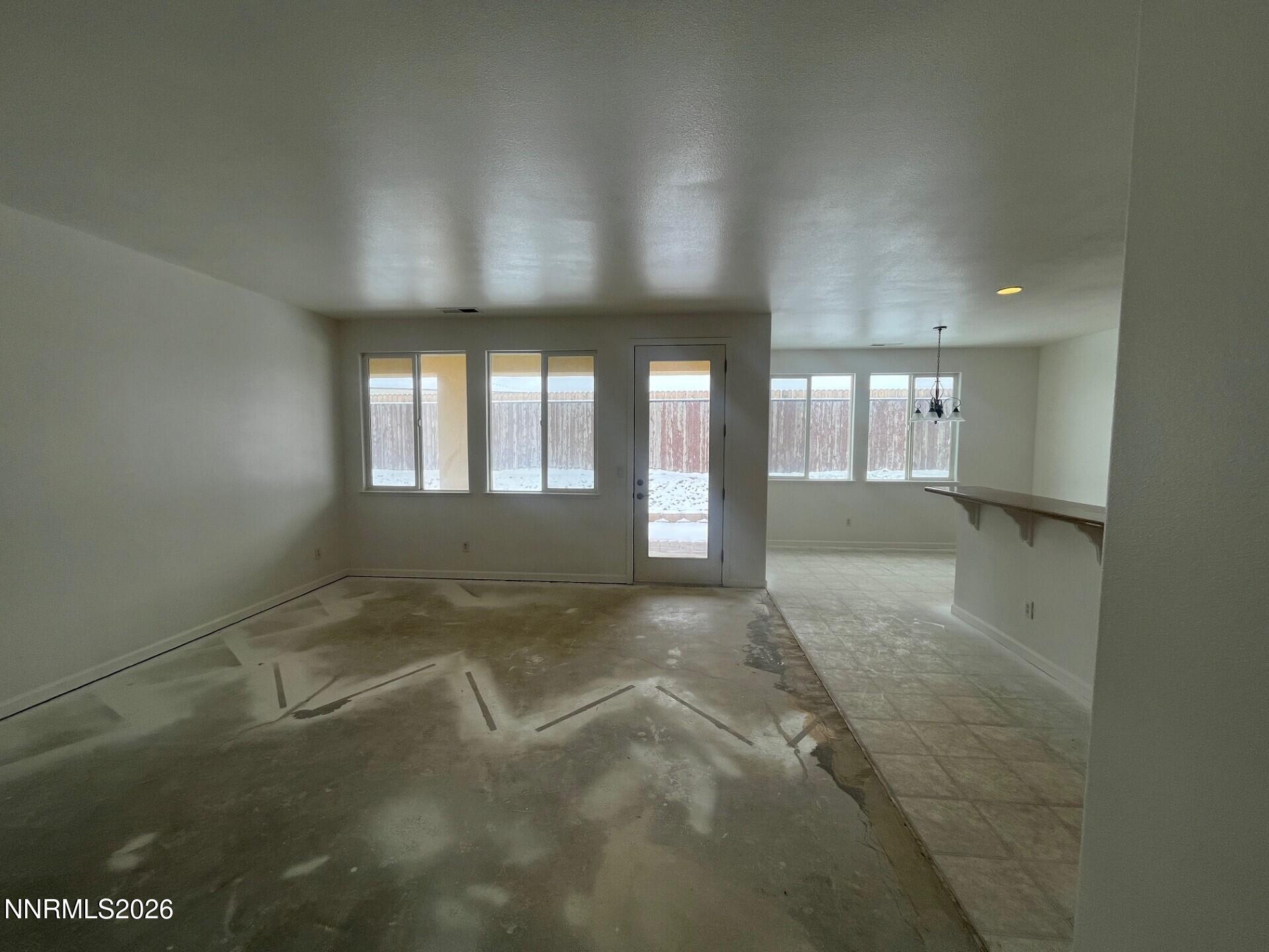 11bf5d86-ad8b-43db-85b7-564321449113