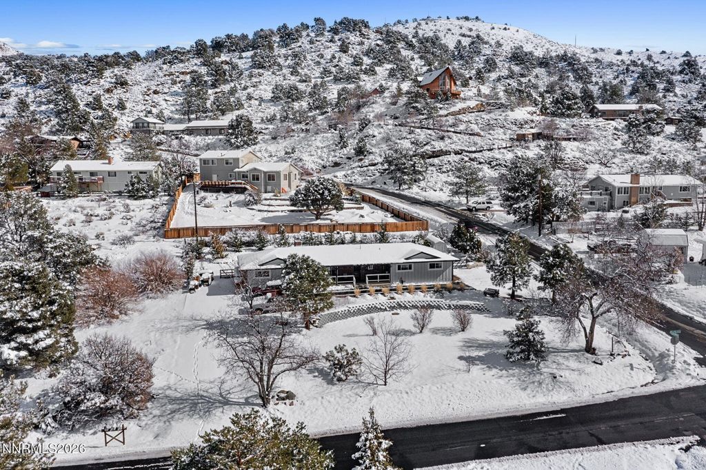 Photo of 14660 Rim Rock Drive, Reno, NV 89521 (MLS # 260001959)