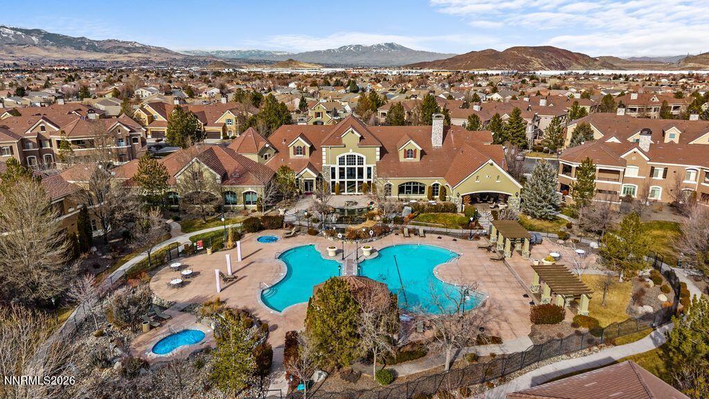 9900wilbur may - pools