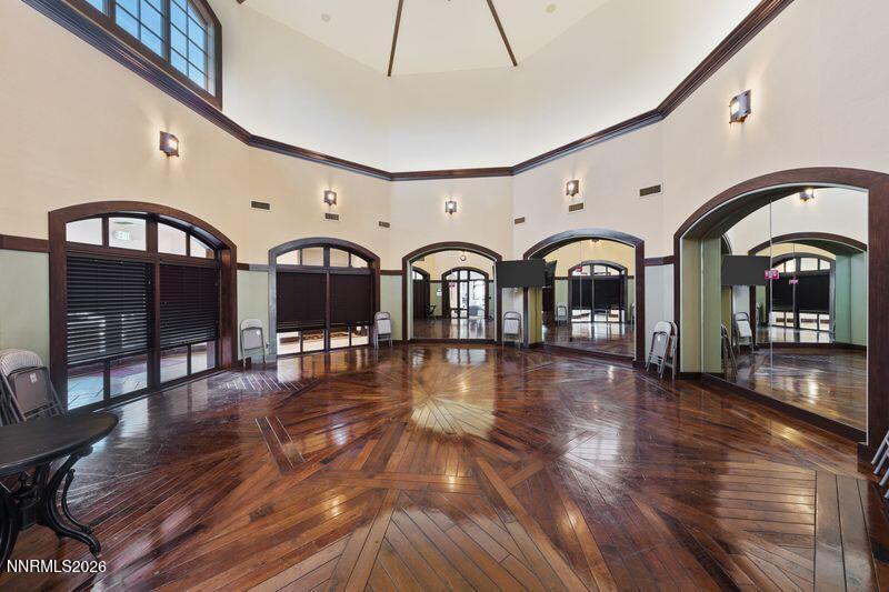 9900WilburMay - exercise studio