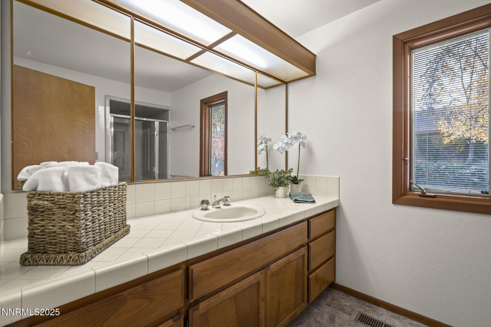 17-web-or-mls-_DSC6880