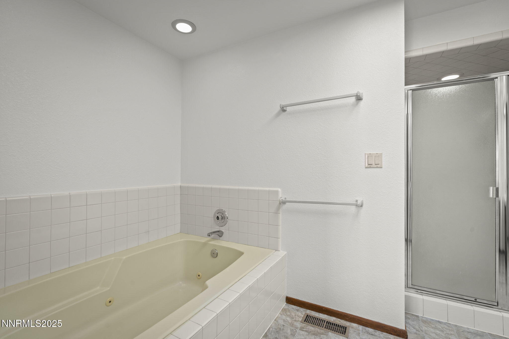 21-web-or-mls-_DSC6903