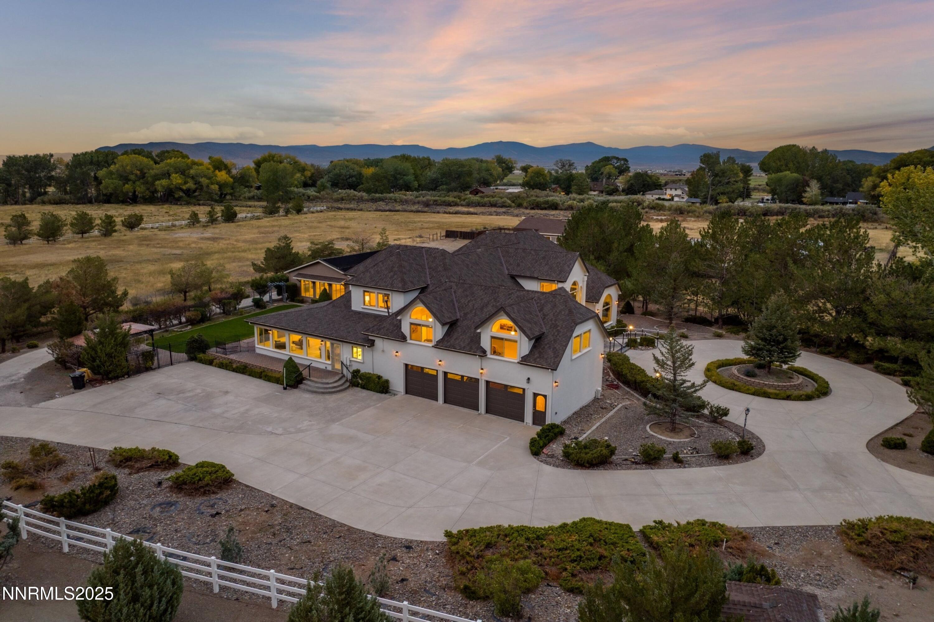 003_3-print-370_genoa_ln_twilight-5_837