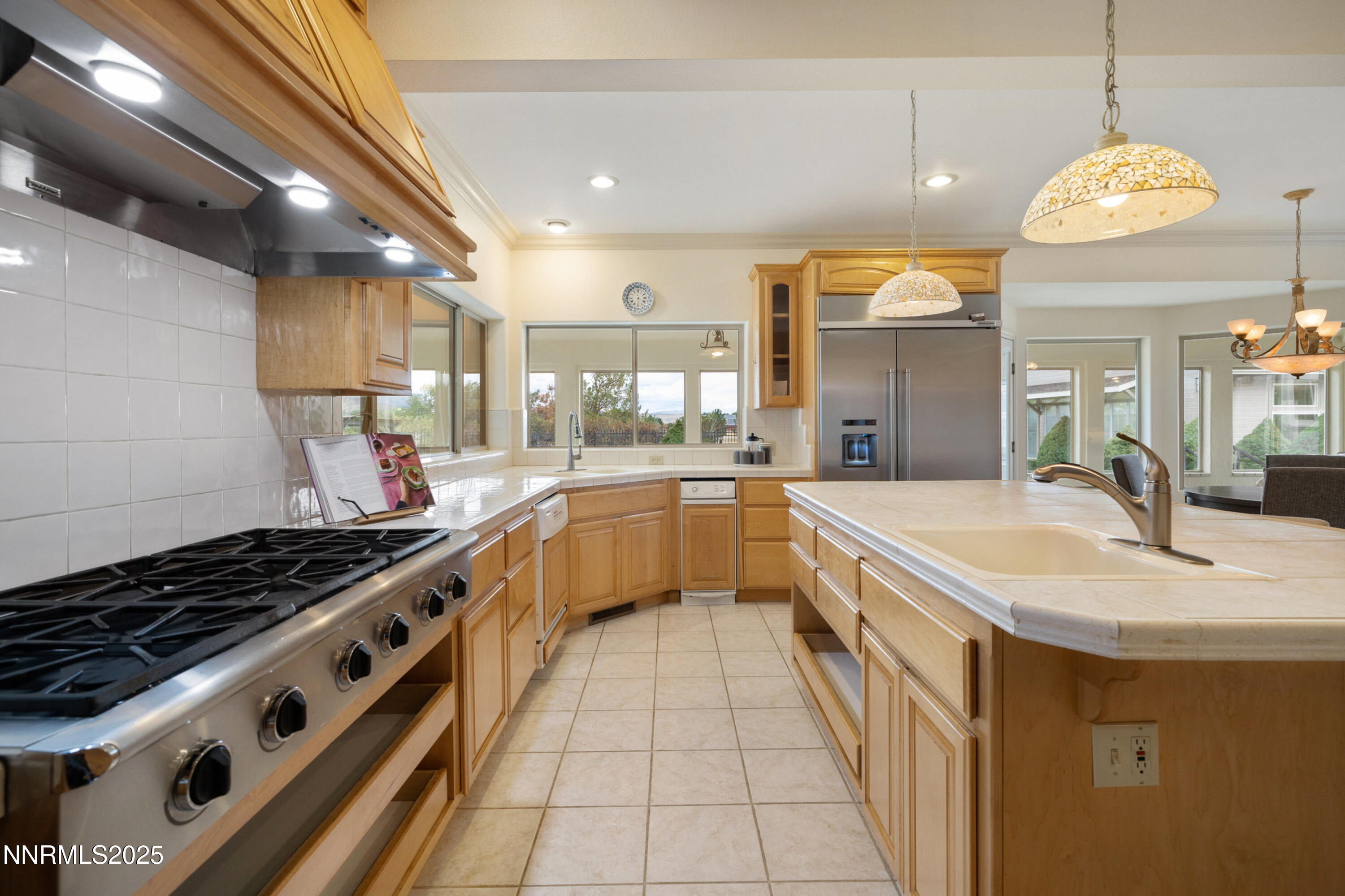 021_27-print-370_genoa_ln-14_699