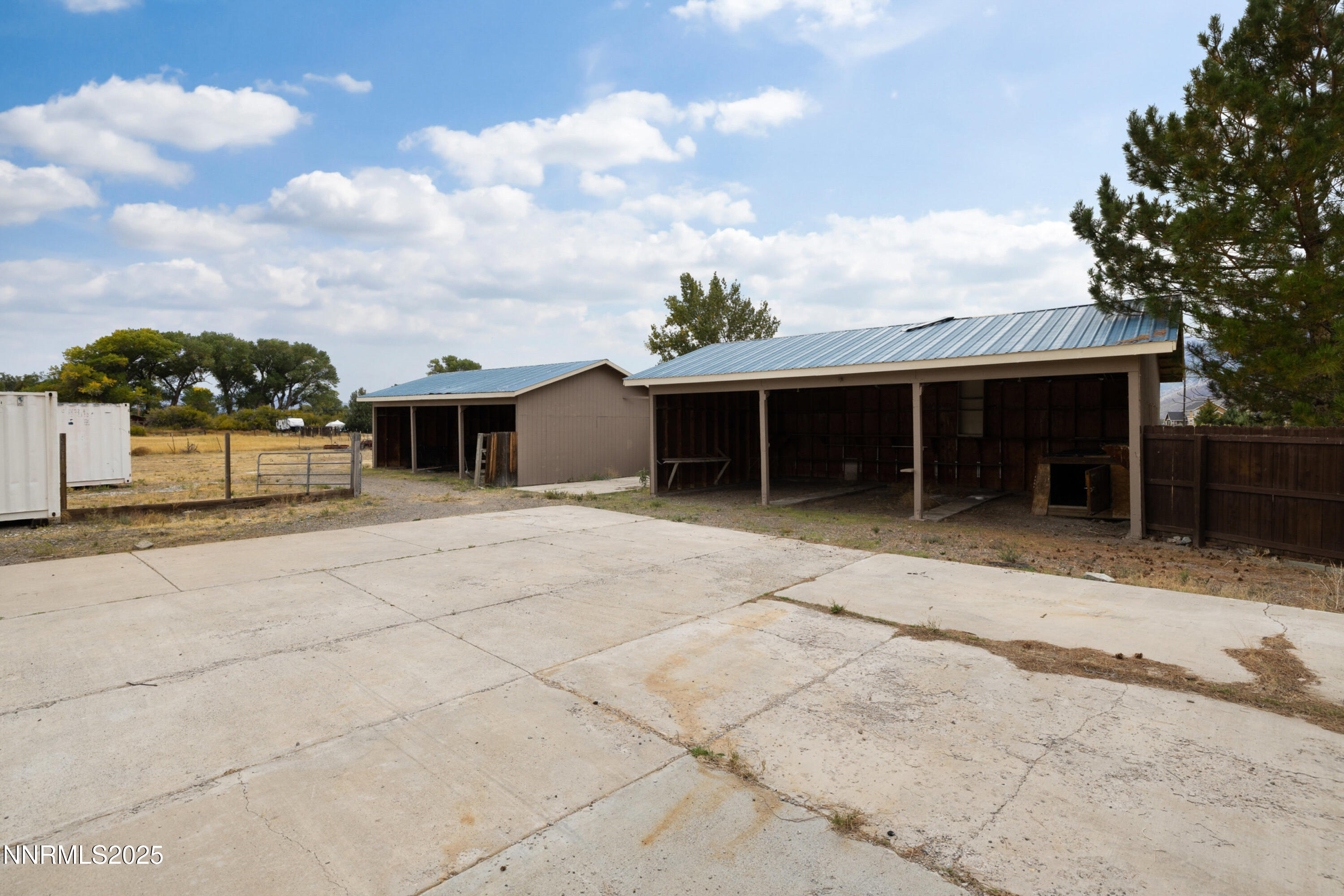 053_83-print-370_genoa_ln-71_534