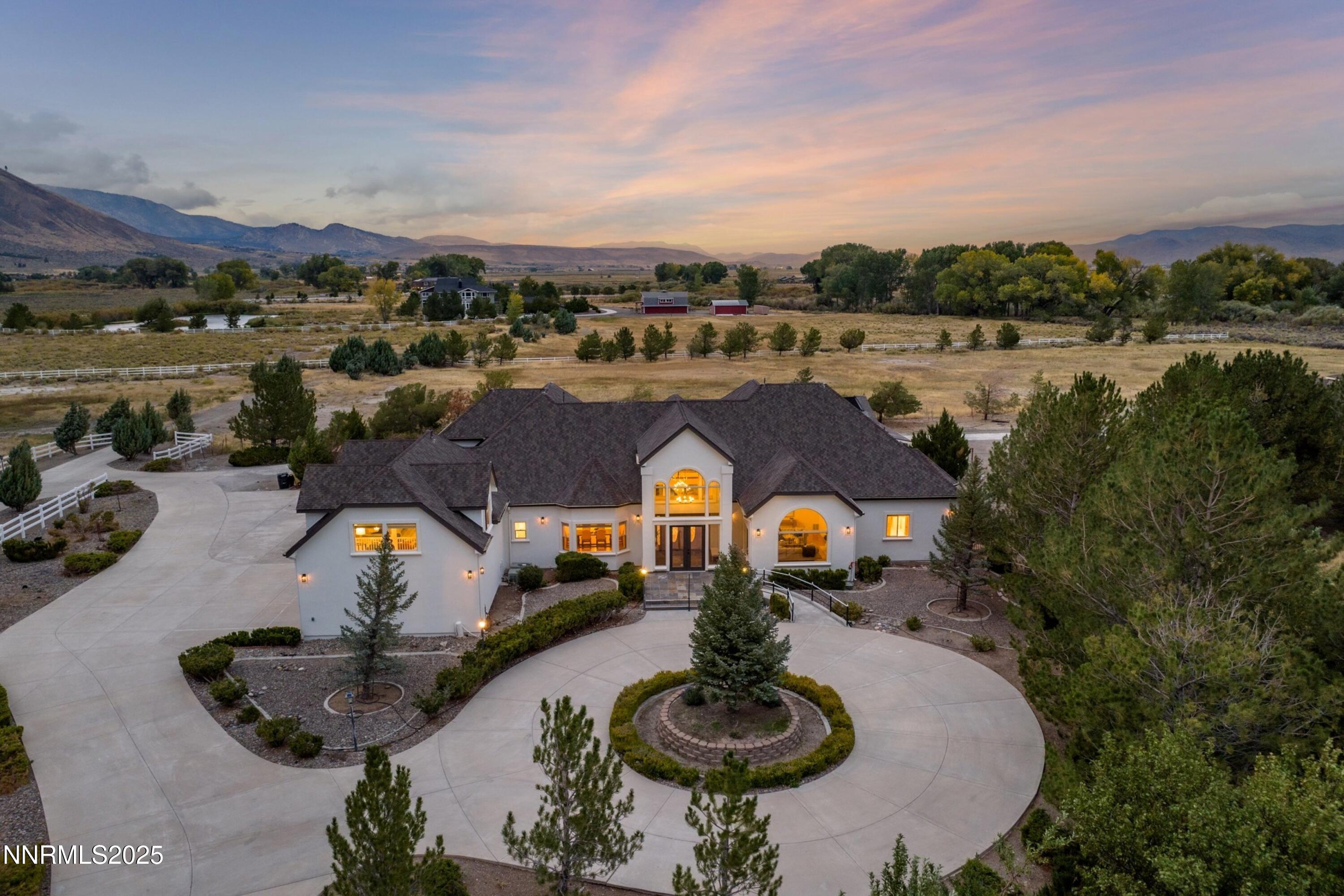 008_6-print-370_genoa_ln_twilight-7_536