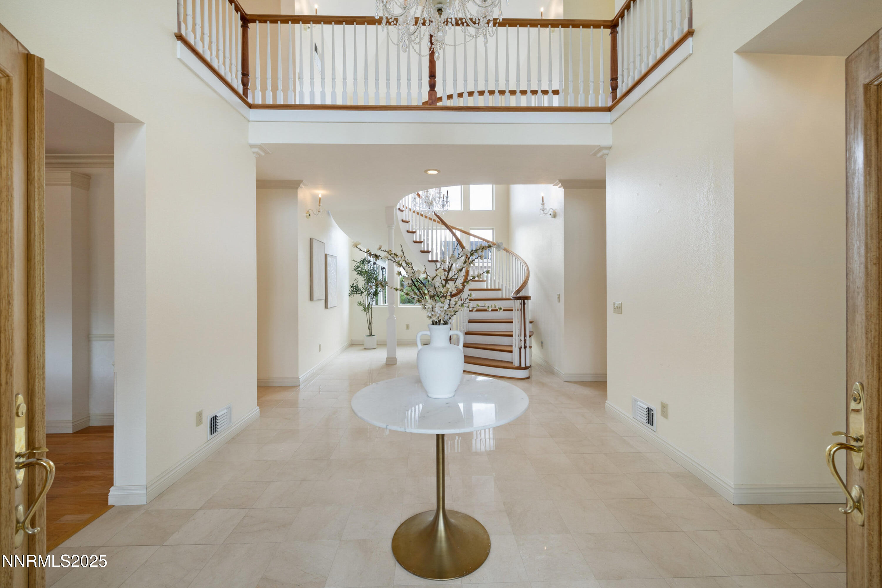 018_63-print-370_genoa_ln-49_249