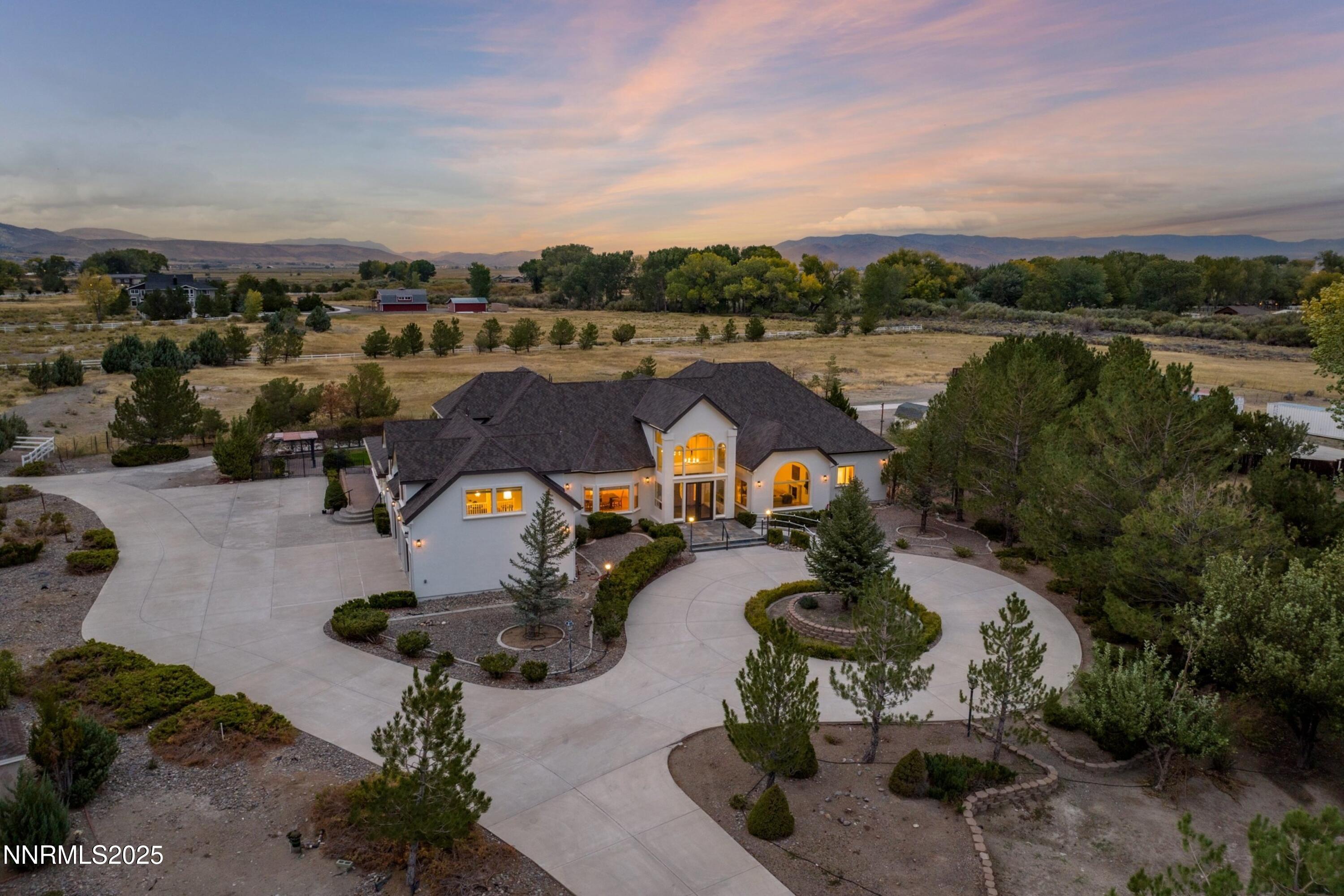 011_9-print-370_genoa_ln_twilight-6_916